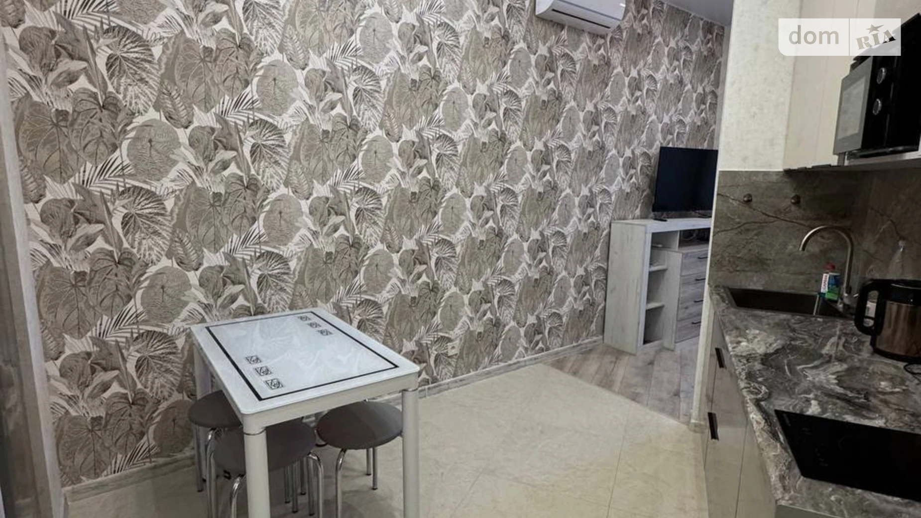 Сдается в аренду 1-комнатная квартира 41 кв. м в Одессе, Фонтанская дор., 124 - фото 4