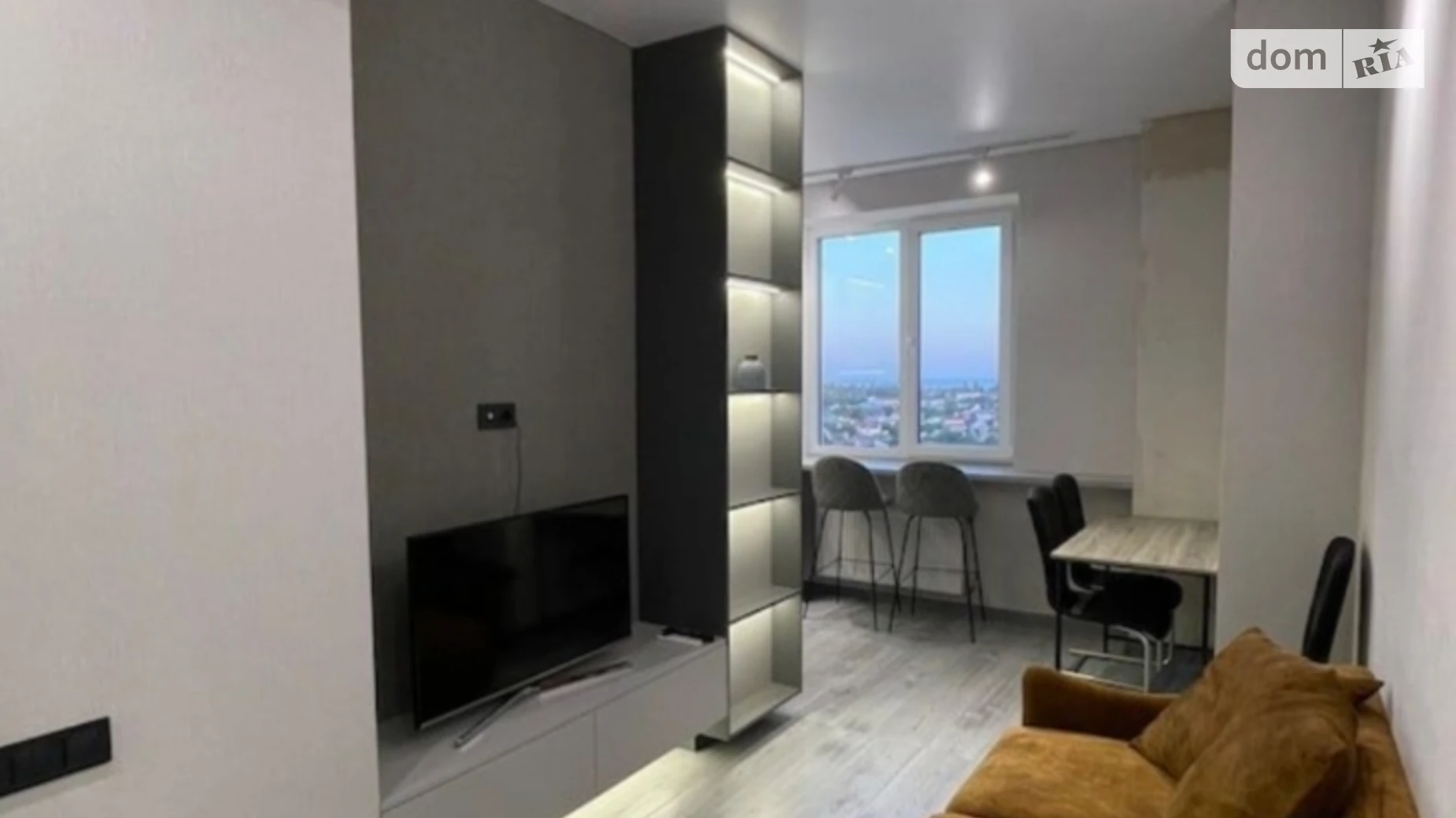 Сдается в аренду 2-комнатная квартира 60 кв. м в Одессе, ул. Жемчужная, 5Б - фото 3