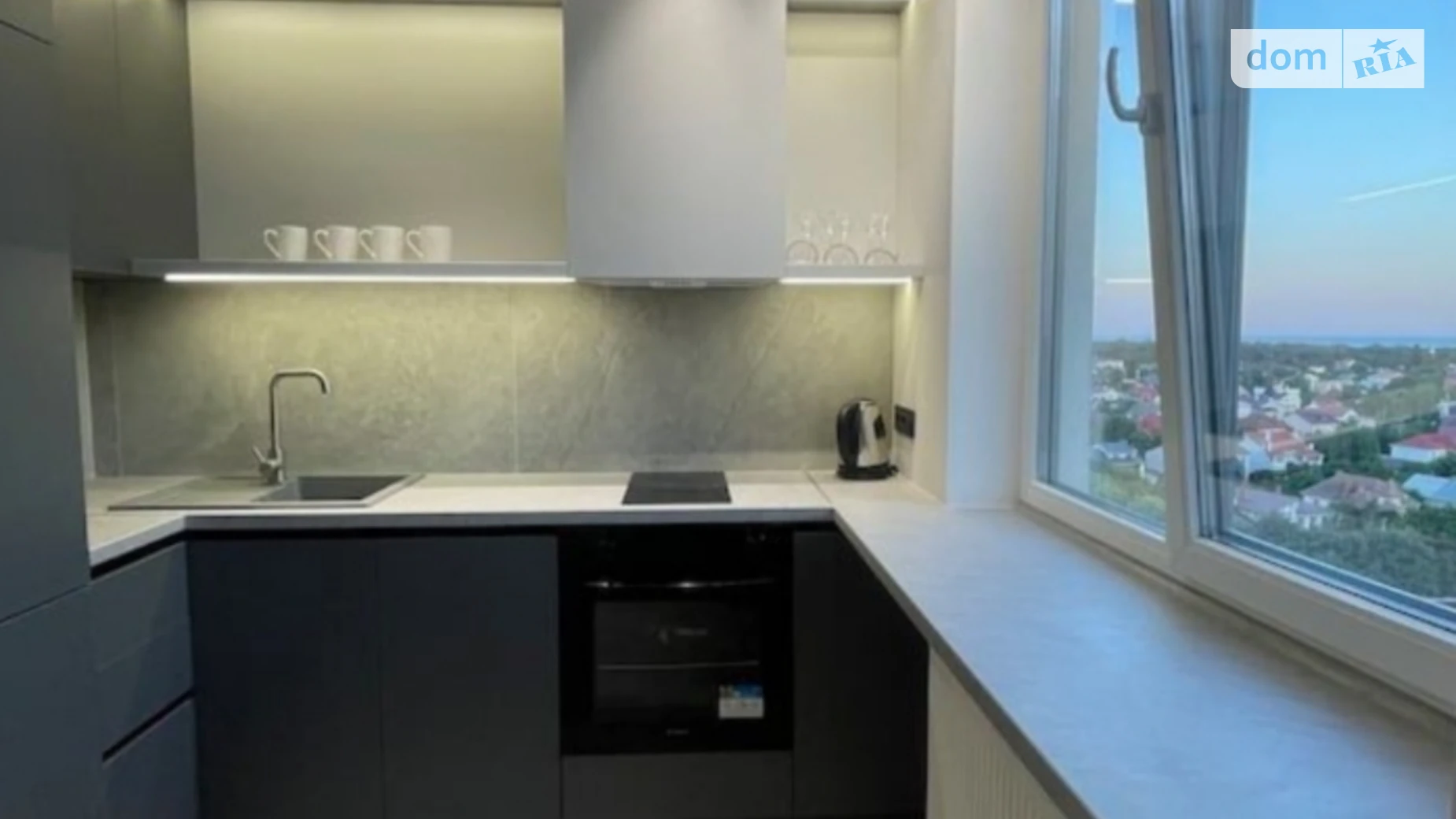 Сдается в аренду 2-комнатная квартира 60 кв. м в Одессе, ул. Жемчужная, 5Б - фото 4