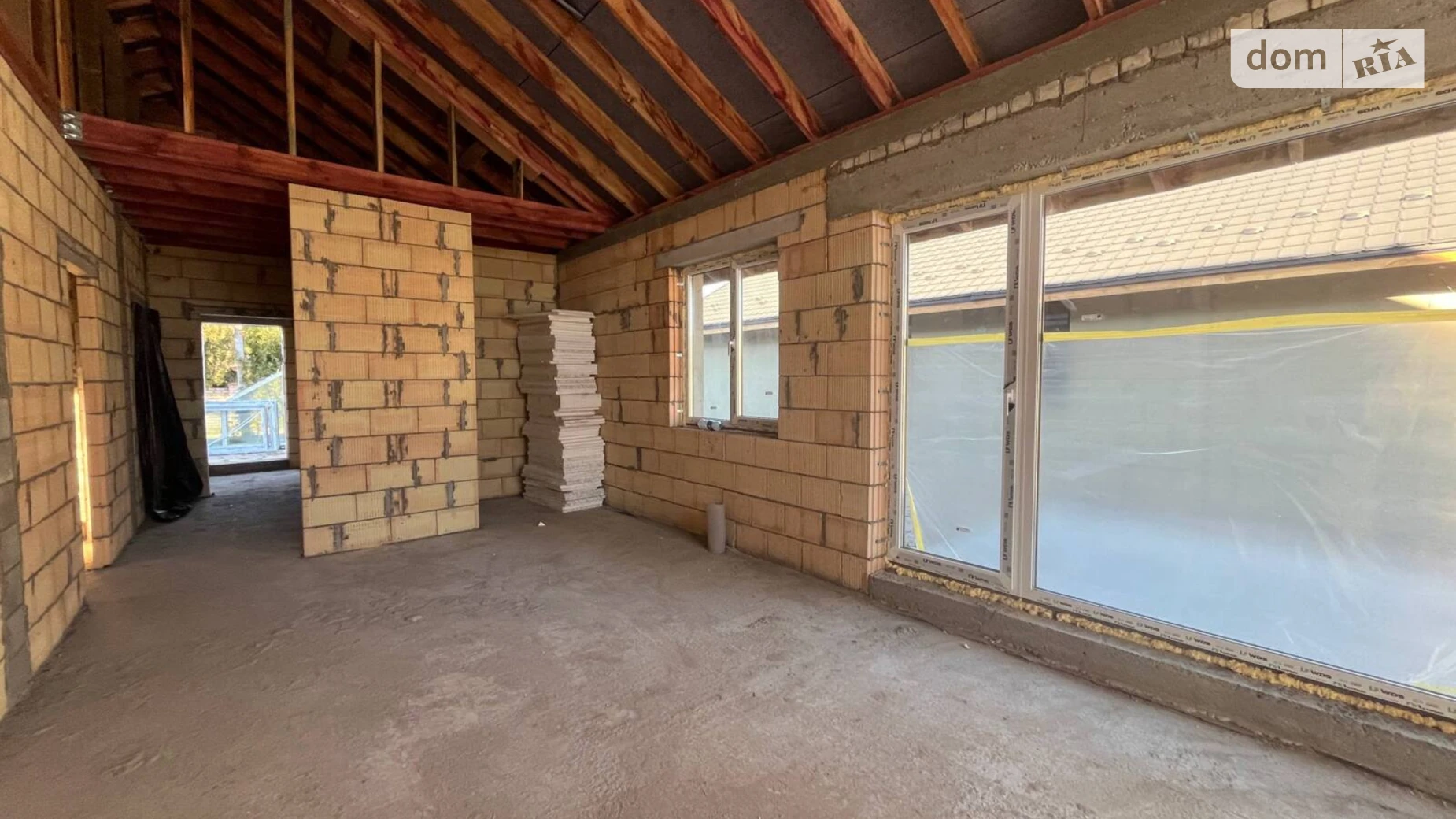 Продается одноэтажный дом 115 кв. м с гаражом, цена: 95000 $ - фото 2