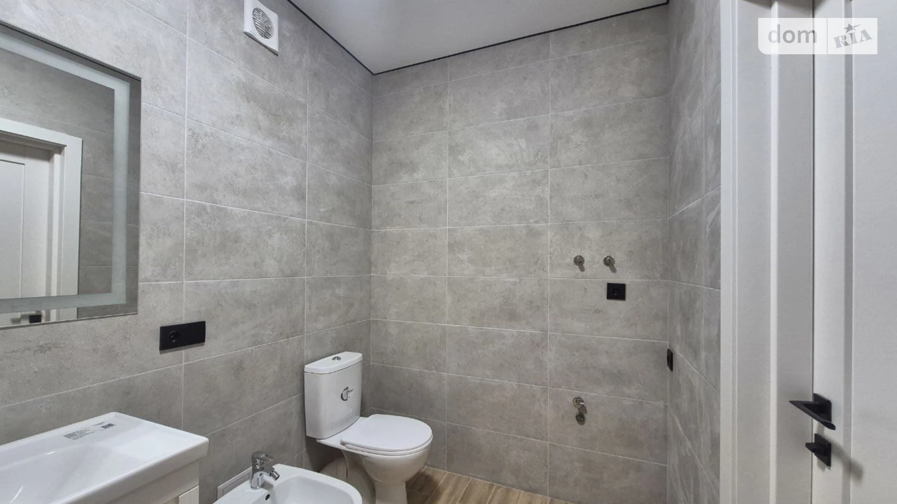 Продается 1-комнатная квартира 52 кв. м в Виннице, ул. Юзвинська, 3 - фото 4