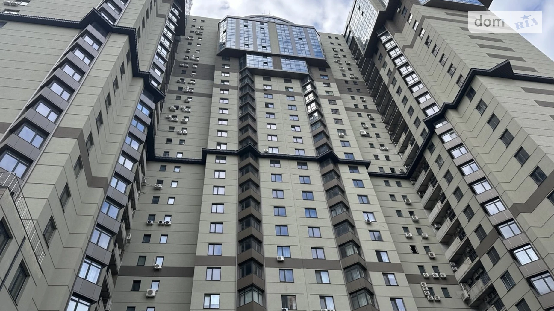 Продается 2-комнатная квартира 99 кв. м в Киеве, ул. Андрея Верхогляда(Драгомирова), 14А - фото 3