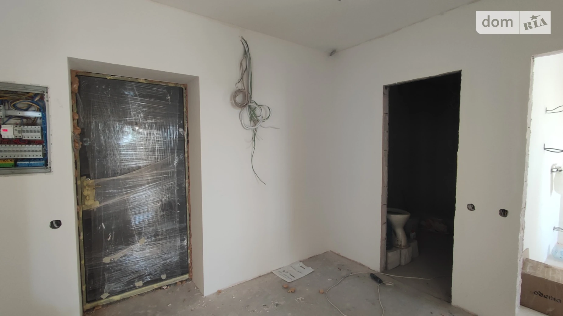 Продається 2-кімнатна квартира 61.2 кв. м у Гостомелі, вул. Остромирська, 49Г - фото 4