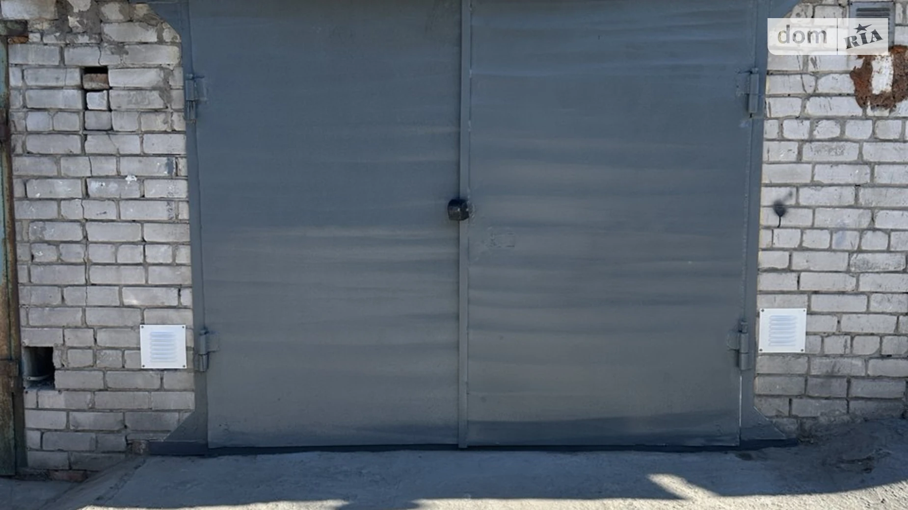 Продается отдельно стоящий гараж под легковое авто на 39 кв. м, цена: 5500 $ - фото 2