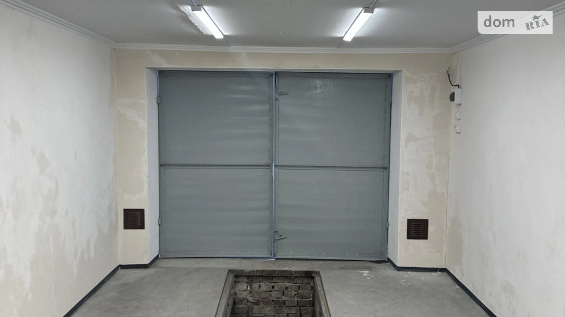 Продается отдельно стоящий гараж под легковое авто на 39 кв. м, цена: 5500 $ - фото 5