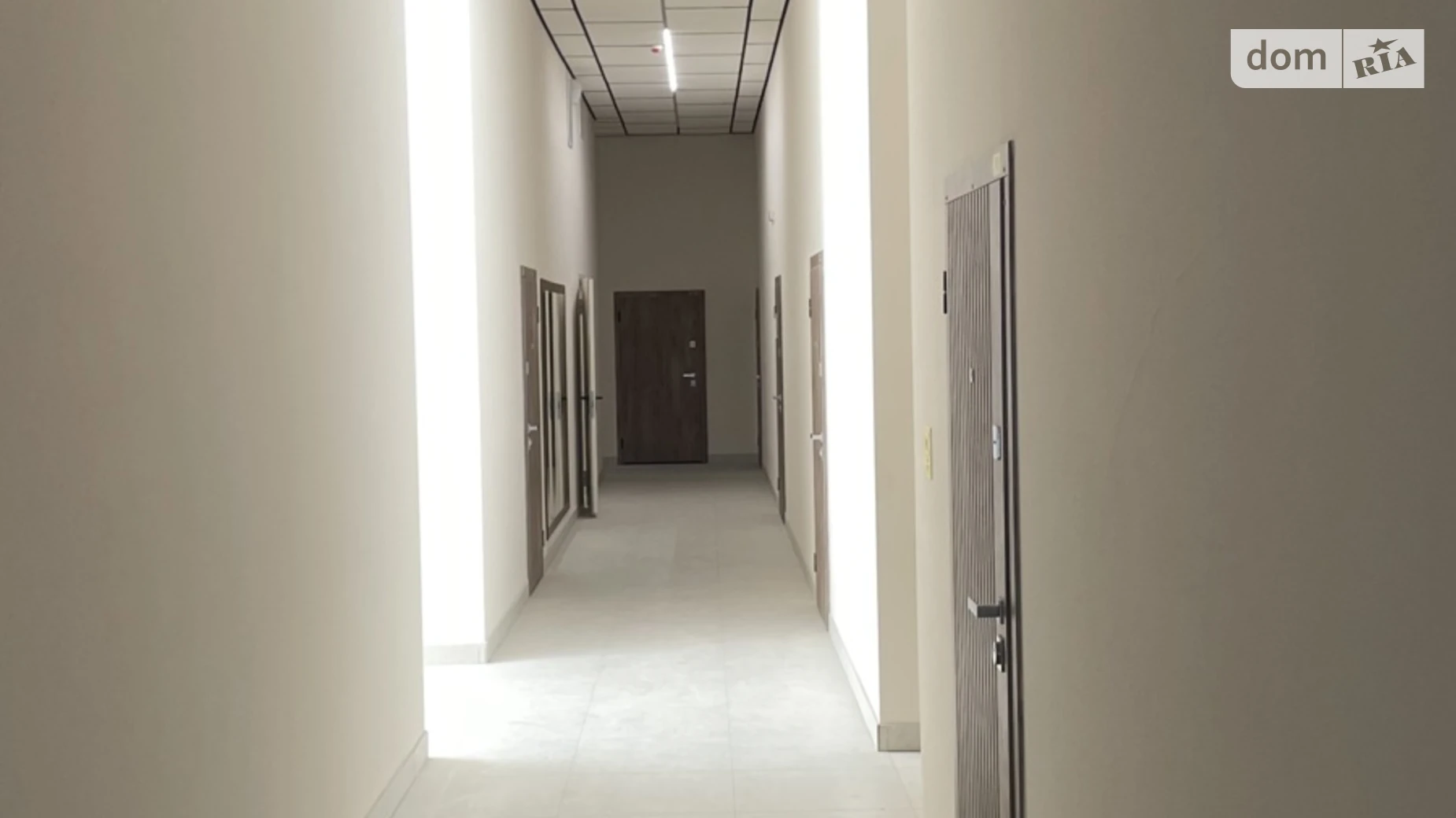 Продается 1-комнатная квартира 74.29 кв. м в Одессе, ул. Дачная, 28 - фото 3