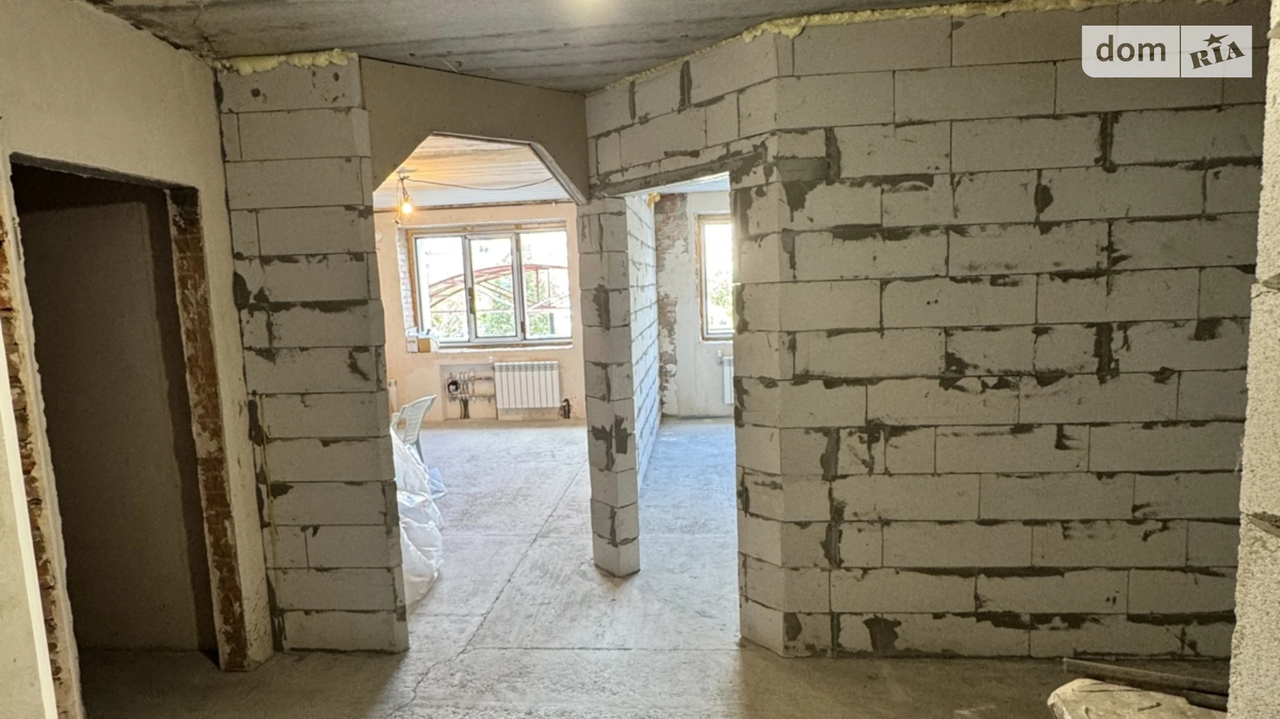 Продается 2-комнатная квартира 93 кв. м в Полтаве, ул. Бедного Александра, 16 - фото 4