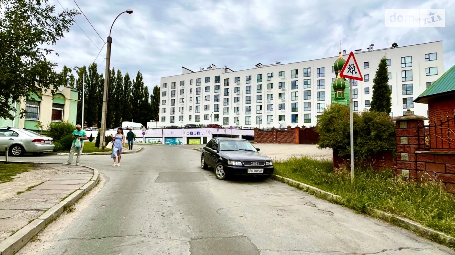Продается 1-комнатная квартира 44.3 кв. м в Ровно, ул. Соборная, 285А - фото 2