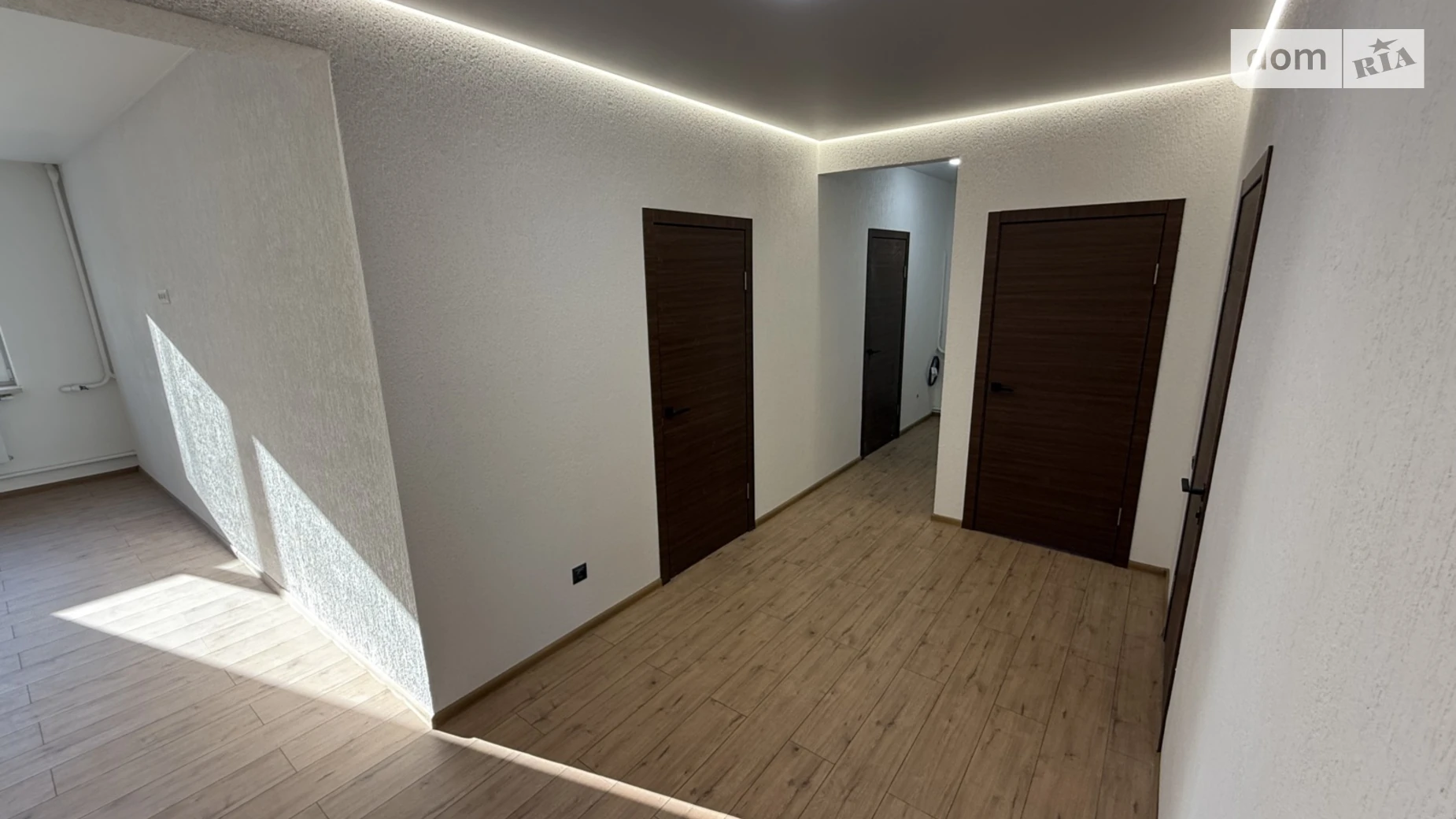 Продается одноэтажный дом 106.6 кв. м с камином, цена: 79000 $ - фото 3