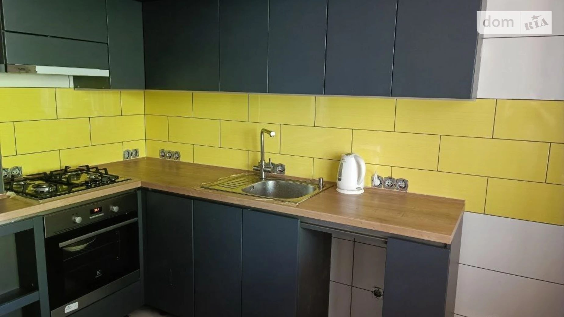 Продается дом на 2 этажа 120 кв. м с террасой, цена: 70000 $ - фото 4
