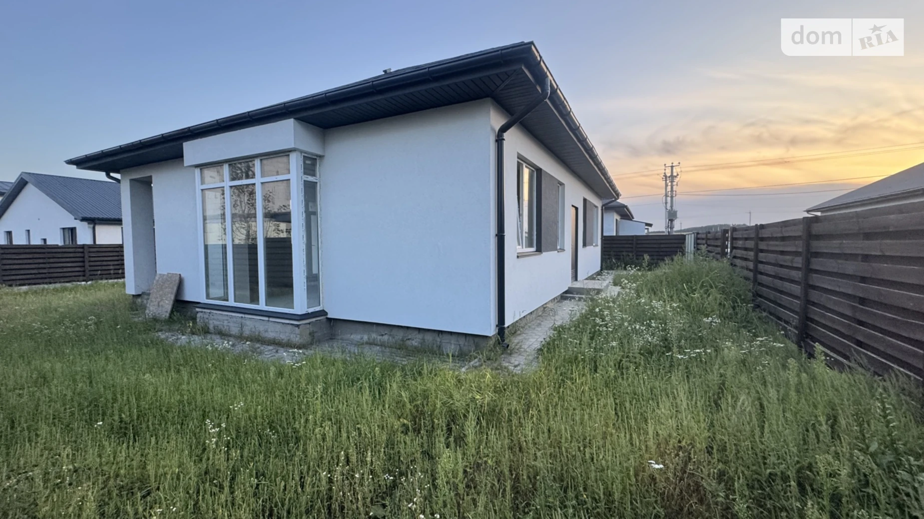 Продається одноповерховий будинок 92 кв. м з каміном, цена: 76990 $ - фото 4