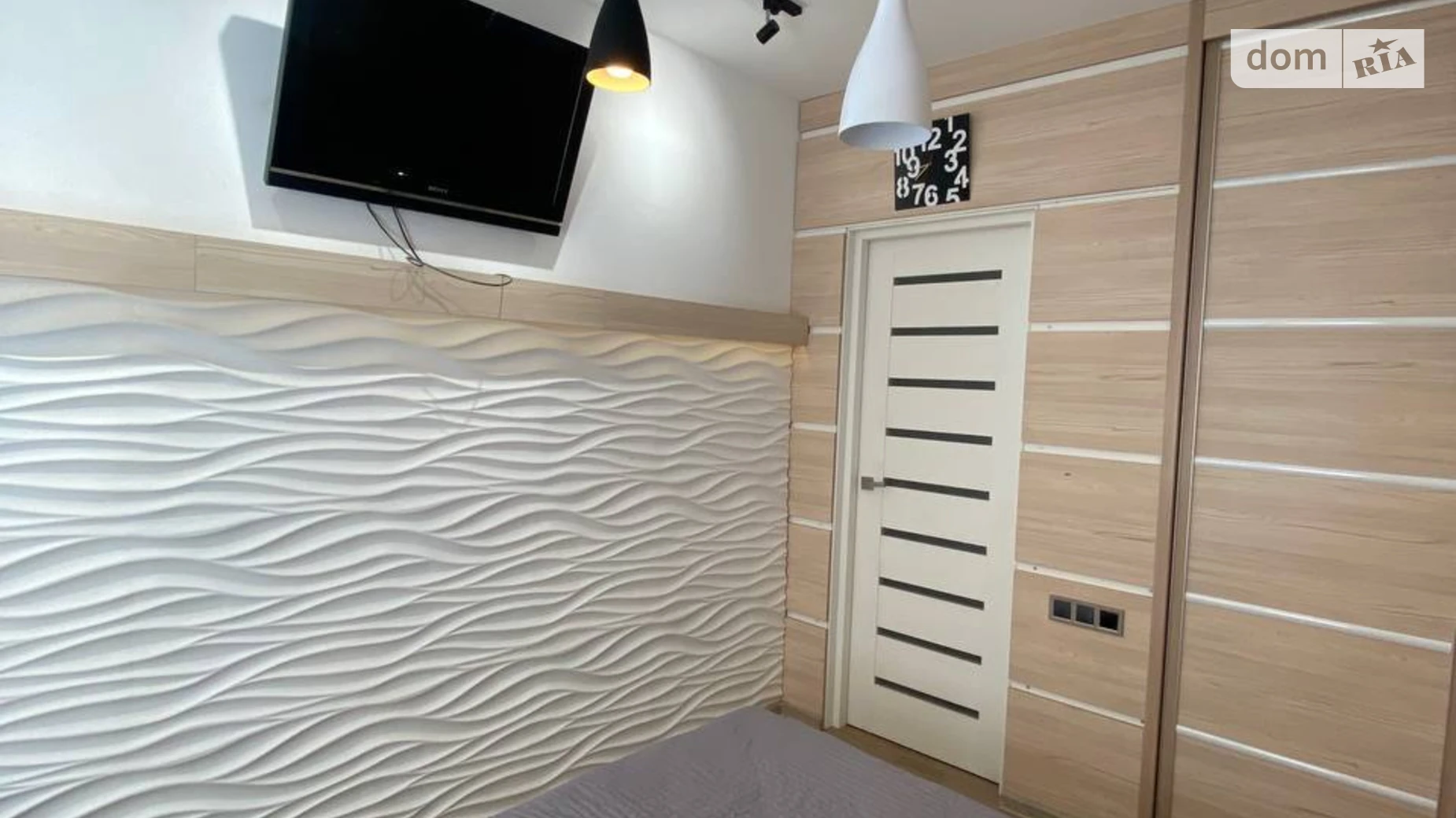 Продается 3-комнатная квартира 67.3 кв. м в Днепре, цена: 65000 $ - фото 4