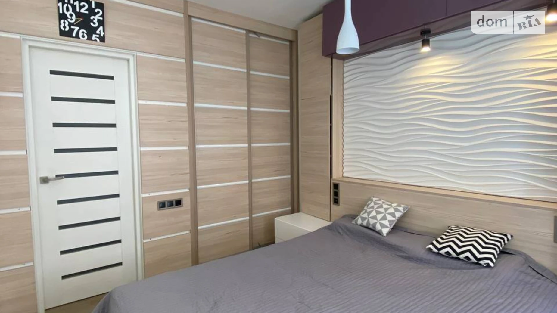 Продается 3-комнатная квартира 67.3 кв. м в Днепре, цена: 65000 $ - фото 3