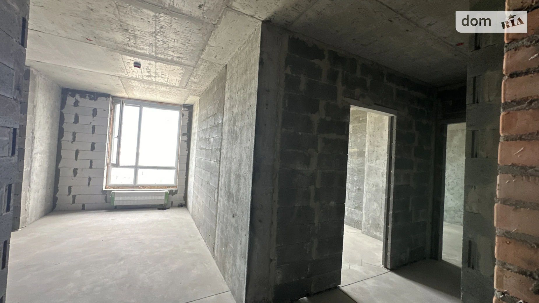 Продается 2-комнатная квартира 70 кв. м в Киеве, Столичное шоссе, 3А - фото 2