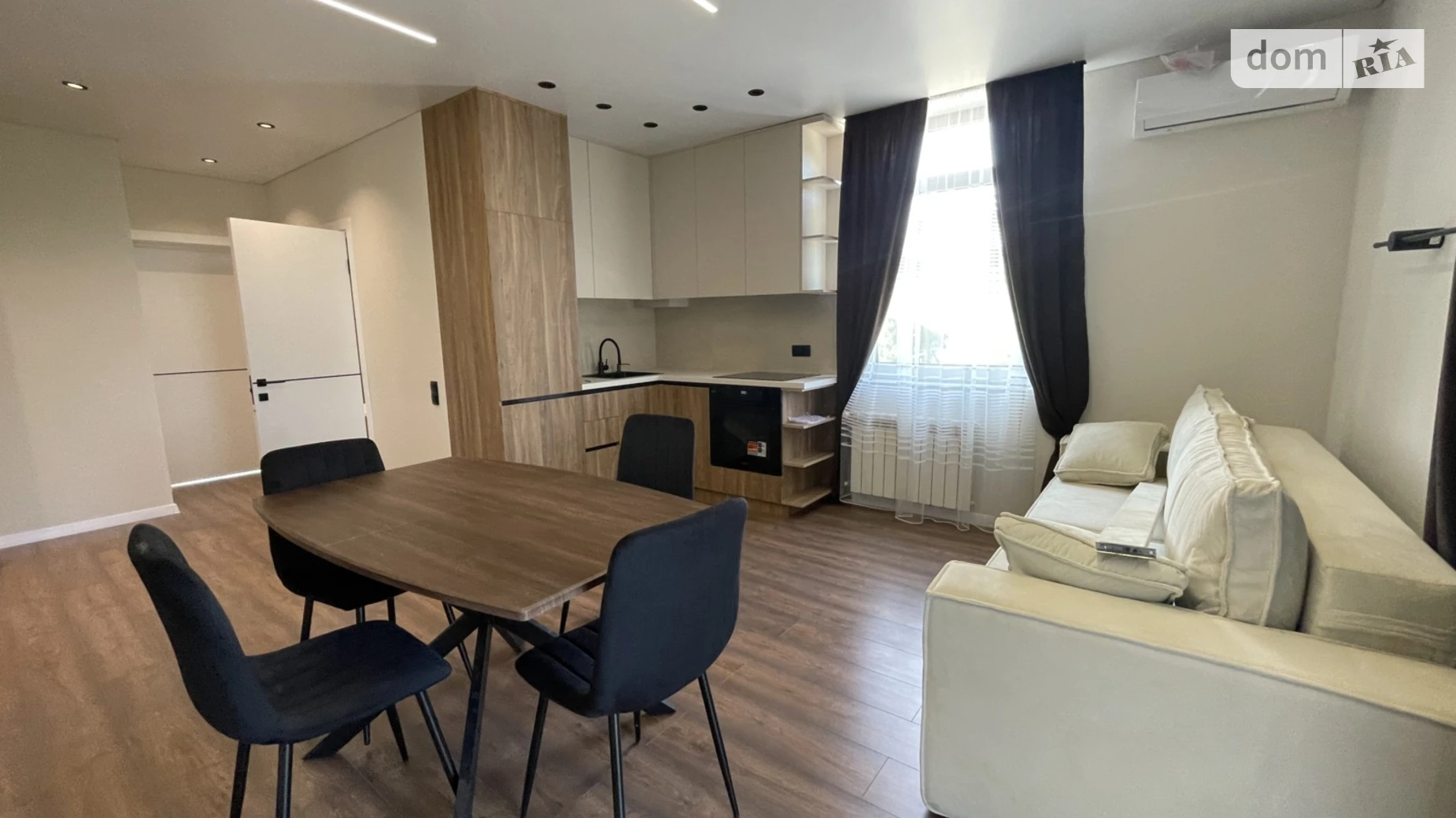Продается 1-комнатная квартира 46 кв. м в, цена: 87500 $ - фото 2