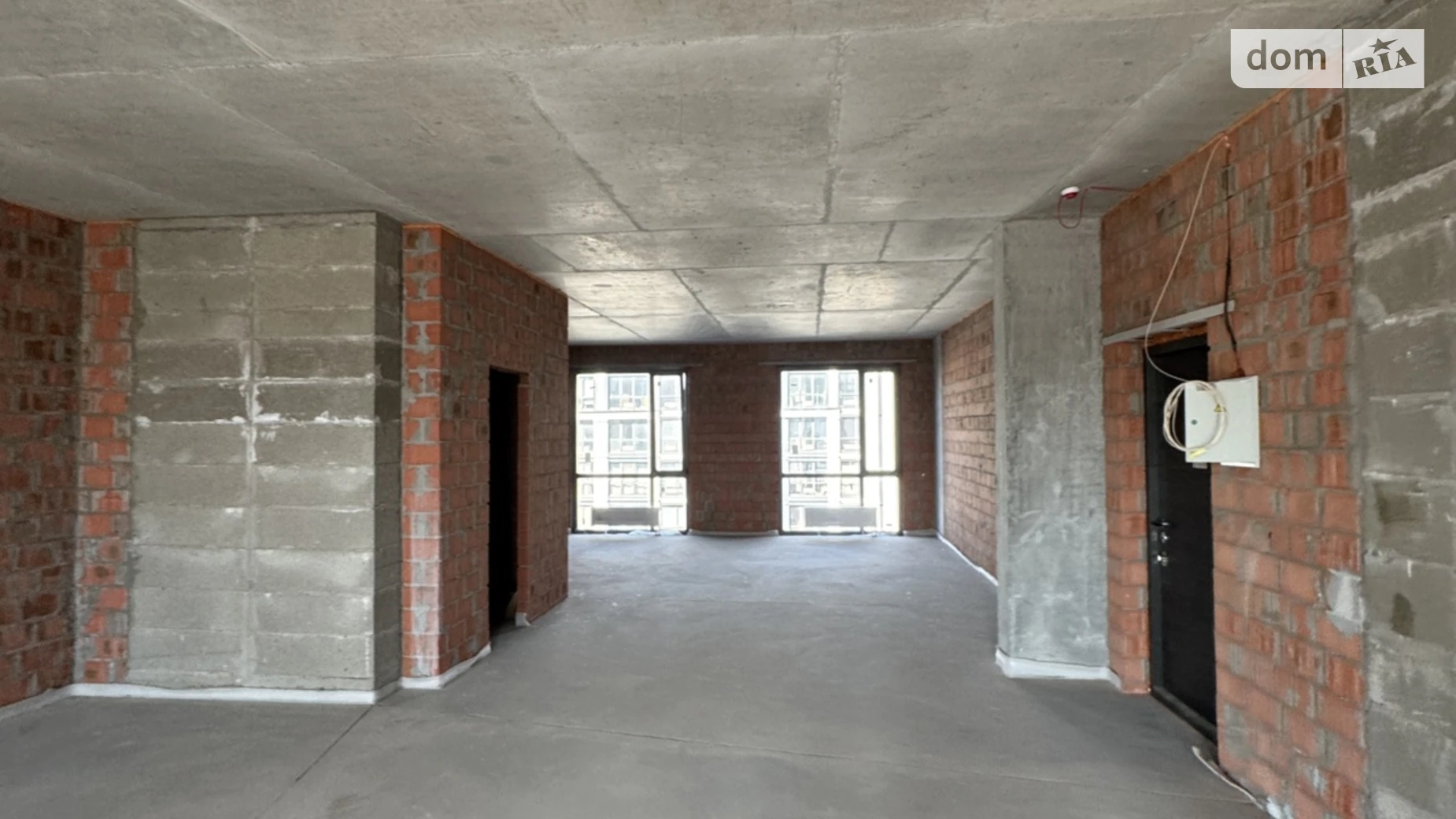 Продается 3-комнатная квартира 104 кв. м в Днепре, ул. Короленко, 22А корпус 3 - фото 2