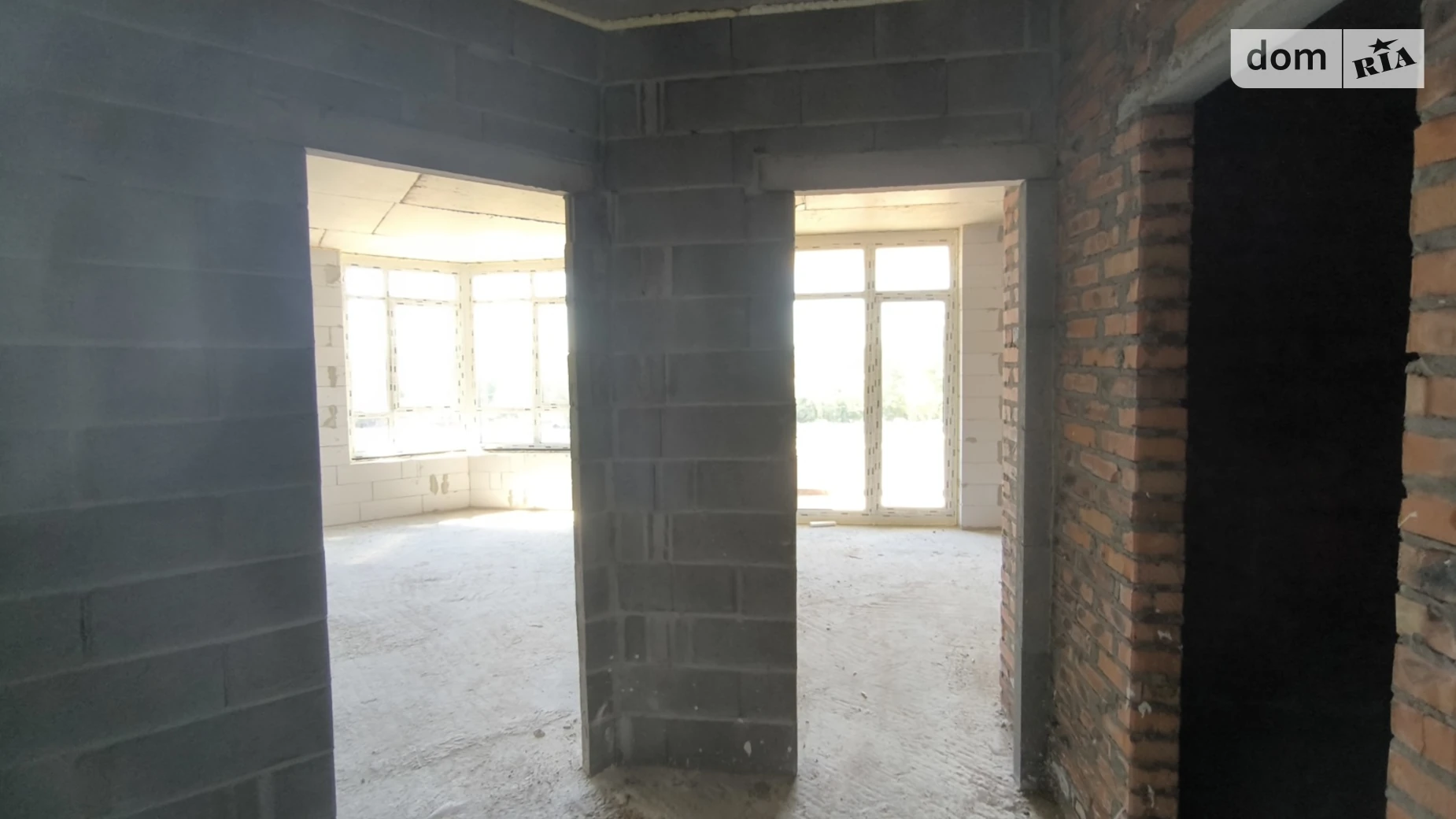 Продается 1-комнатная квартира 39.42 кв. м в Ирпене, ул. Ольги Кобылянской(Достоевского), 1В/36 - фото 2