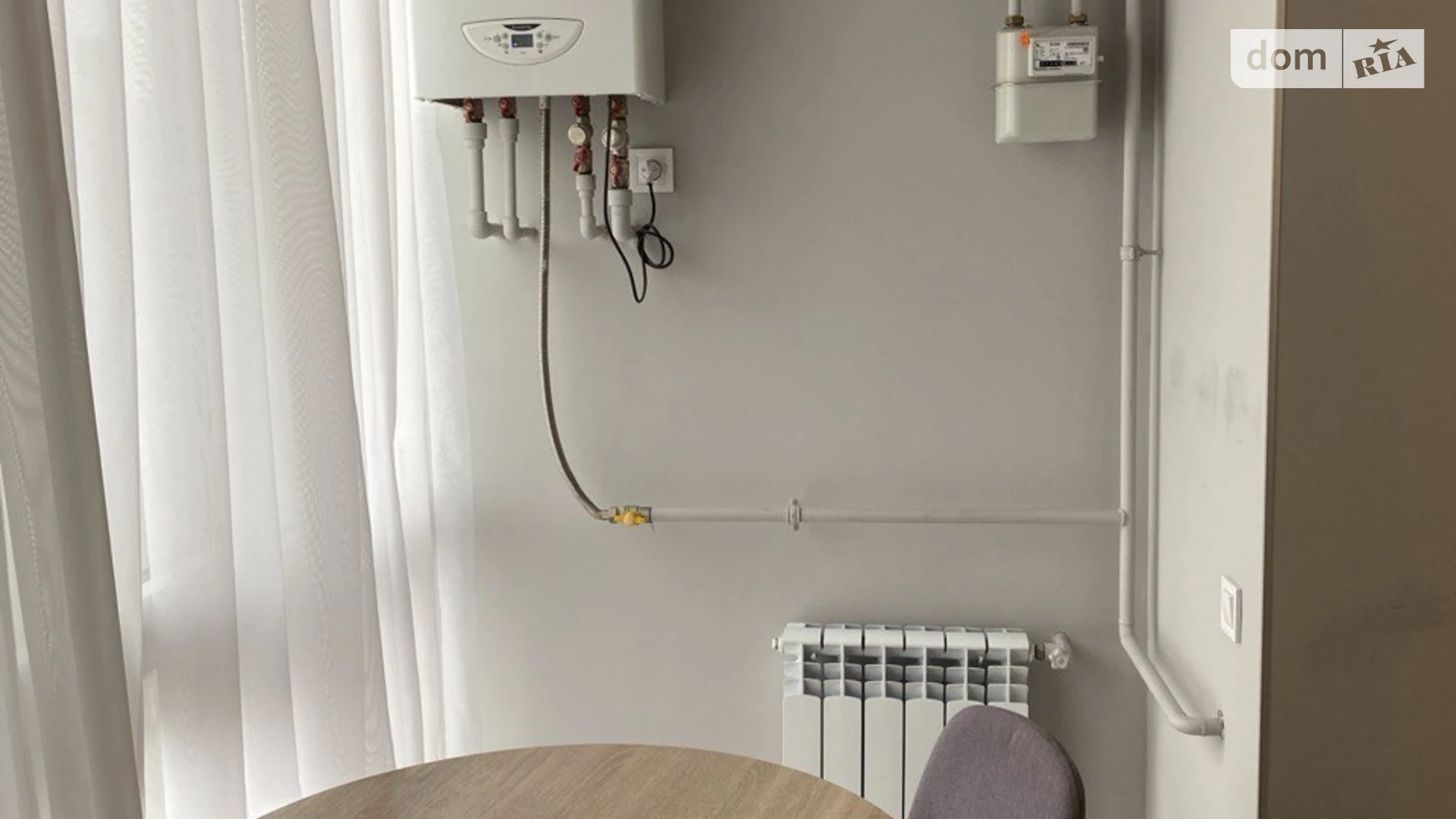 Продается 1-комнатная квартира 50 кв. м в Днепре, ул. Набережная Победы, 44 - фото 3