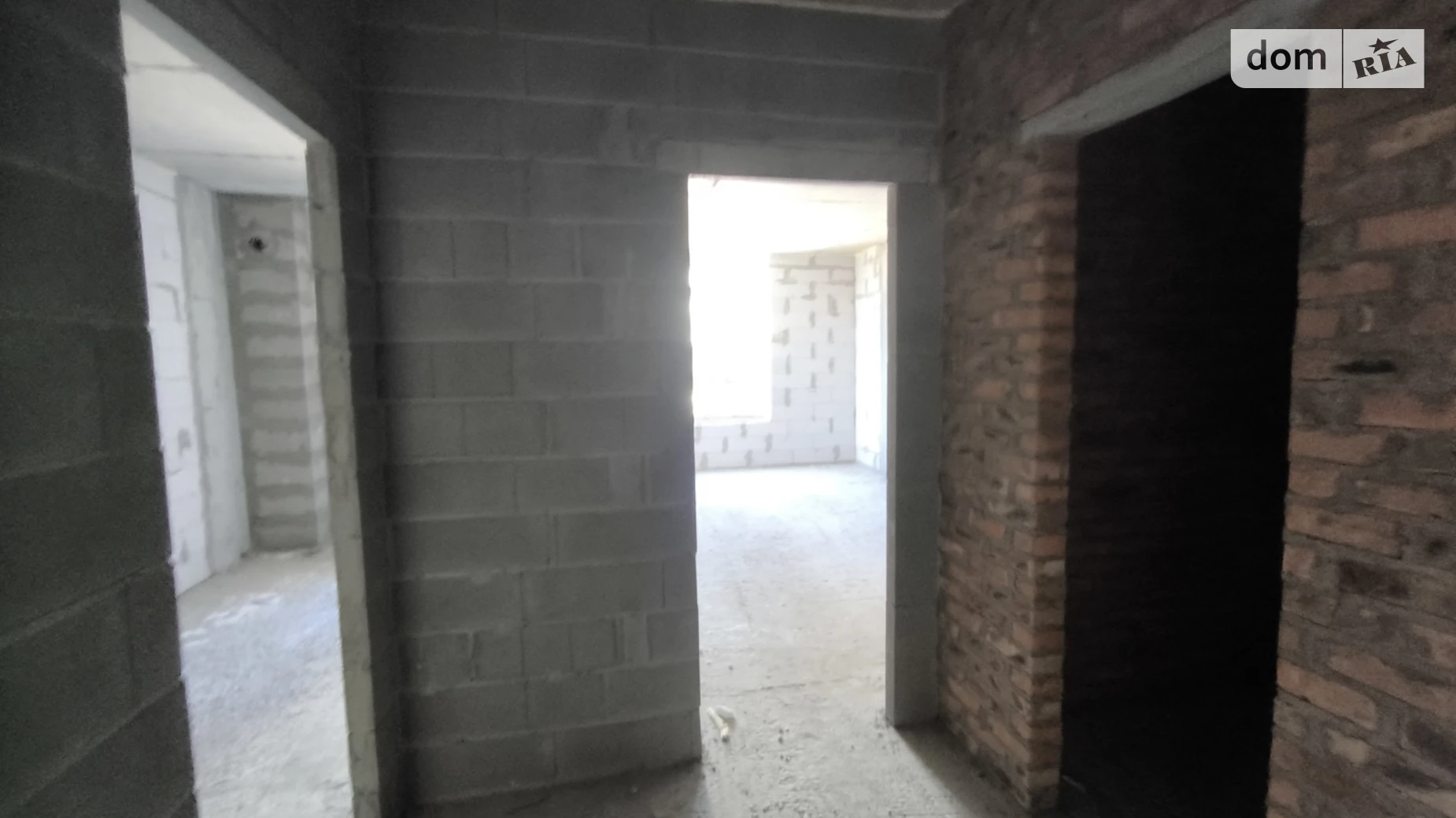 Продается 1-комнатная квартира 40.42 кв. м в Ирпене, ул. Ольги Кобылянской(Достоевского), 1В/36 - фото 2