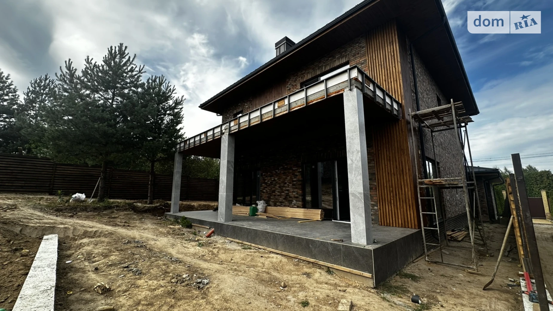 Продается дом на 2 этажа 190 кв. м с верандой, цена: 390000 $ - фото 3