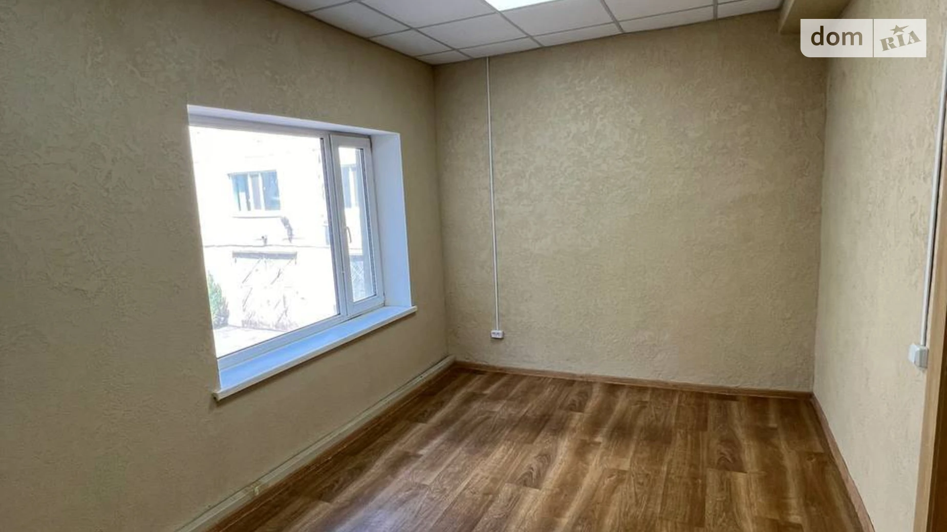 Продается офис 296.1 кв. м в бизнес-центре, цена: 251685 $ - фото 3