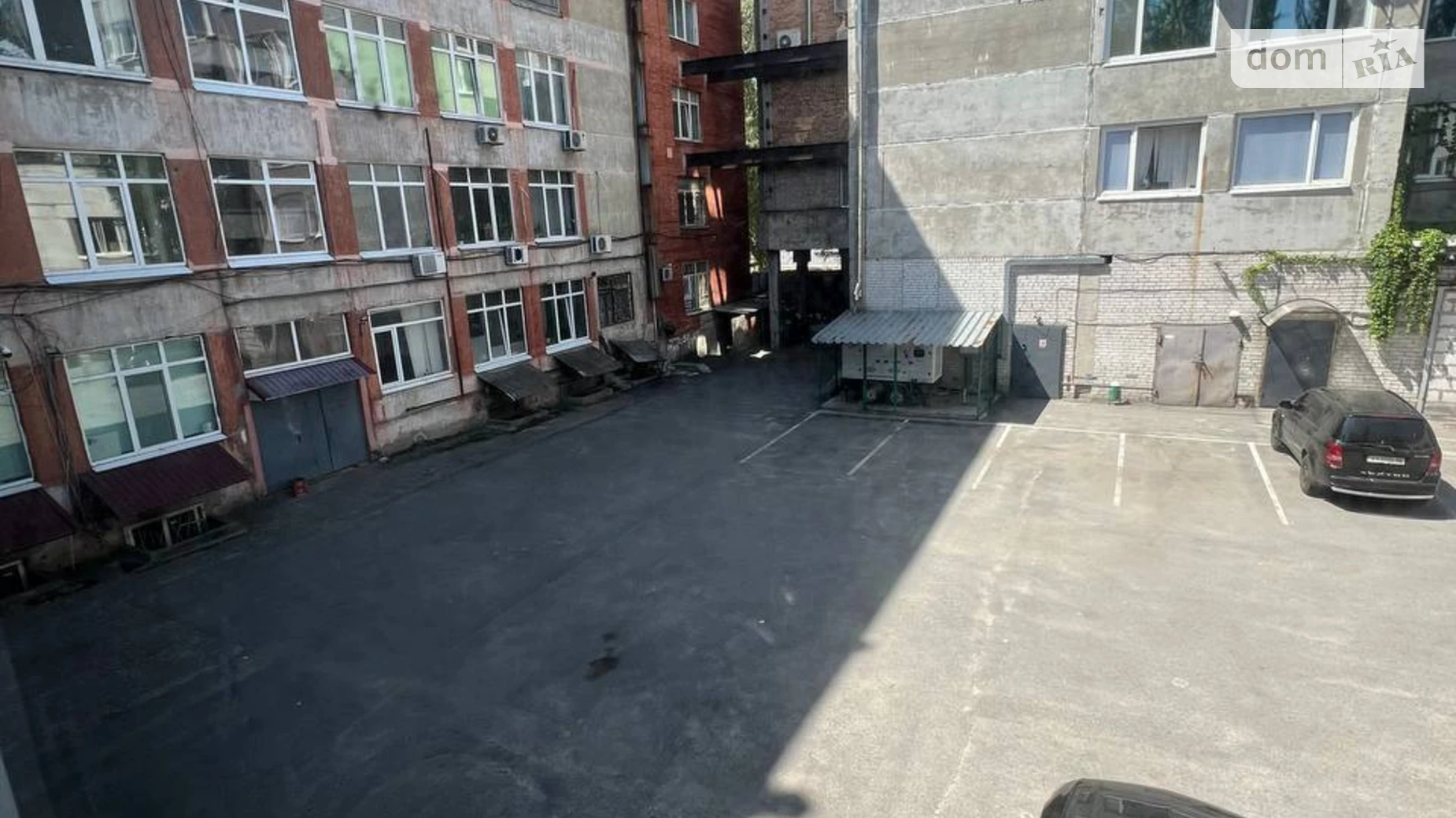 Продается офис 296.1 кв. м в бизнес-центре, цена: 251685 $ - фото 2