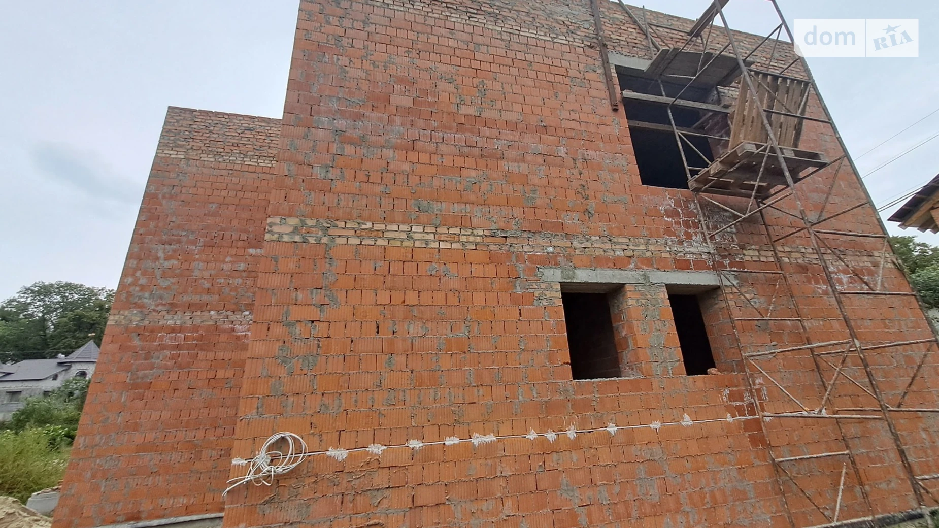 Продается дом на 2 этажа 180 кв. м с участком, цена: 120000 $ - фото 4