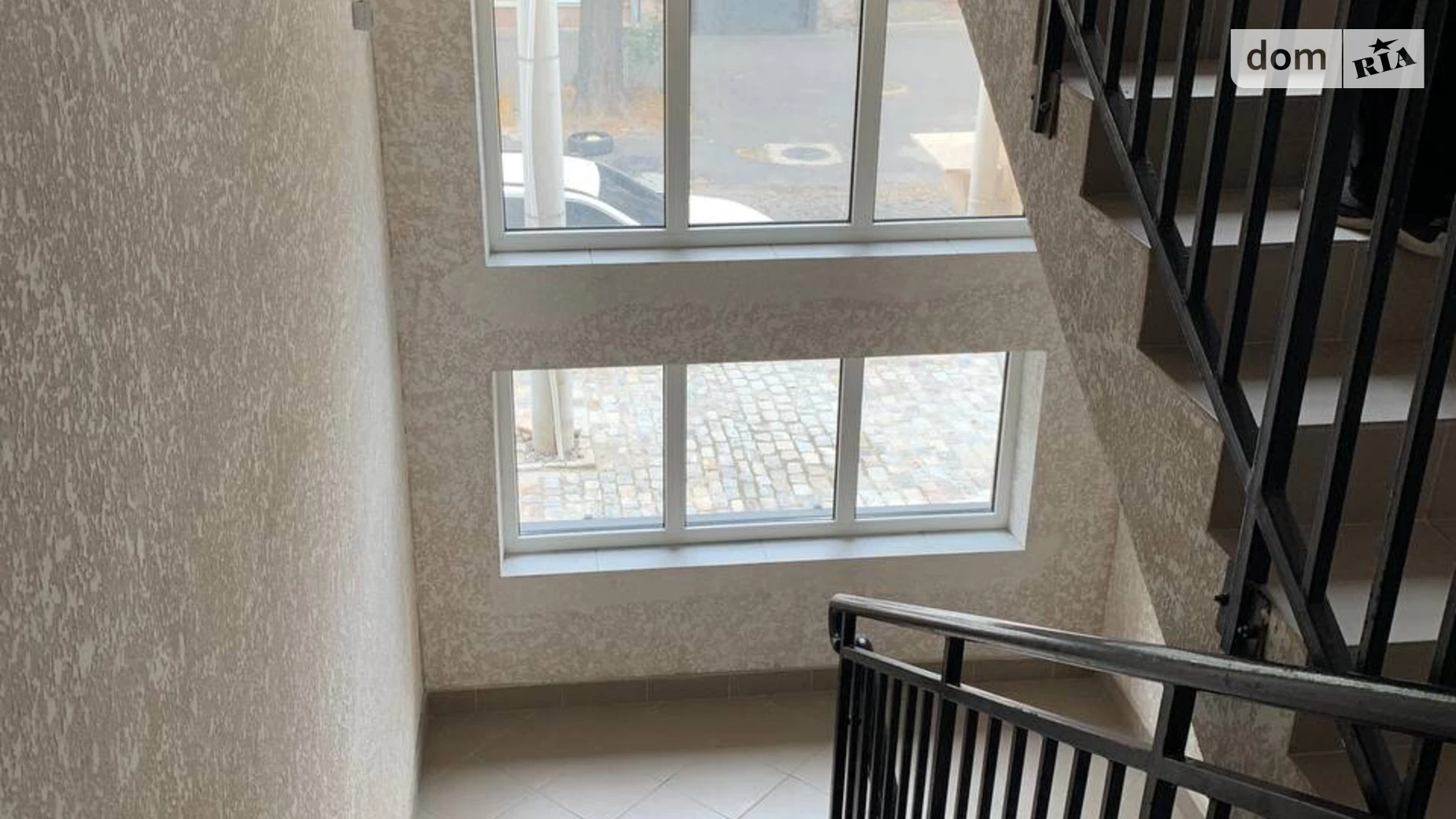 Продается 1-комнатная квартира 76.2 кв. м в Одессе, пер. Маланова, 3 - фото 5