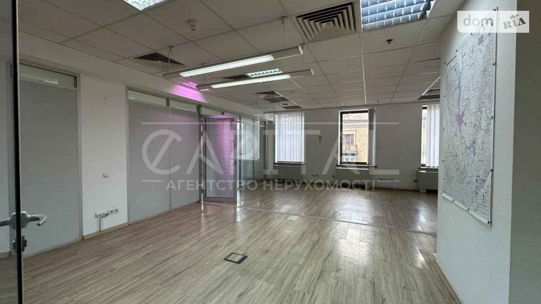 Сдается в аренду офис 285 кв. м в бизнес-центре, цена: 6100 $ - фото 2