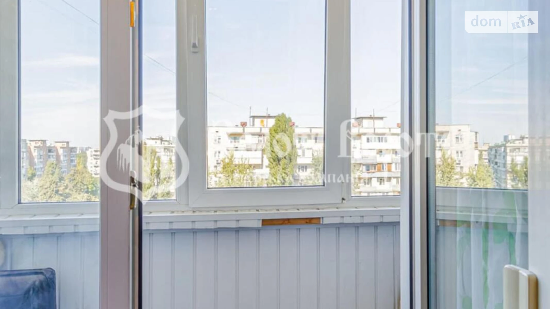 Продается 3-комнатная квартира 61 кв. м в Киеве, ул. Ореста Левицкого(Академика Курчатова), 3 - фото 5