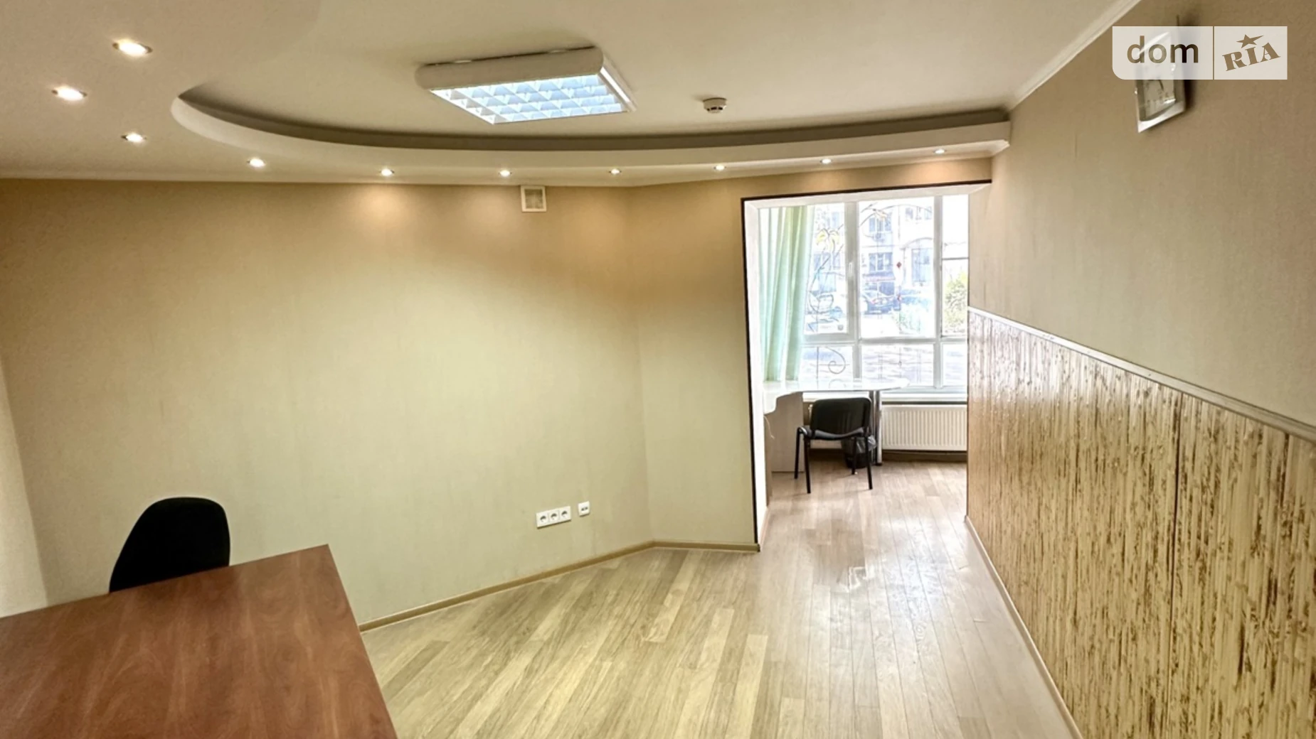 Сдается в аренду офис 155 кв. м в бизнес-центре, цена: 750 $ - фото 5