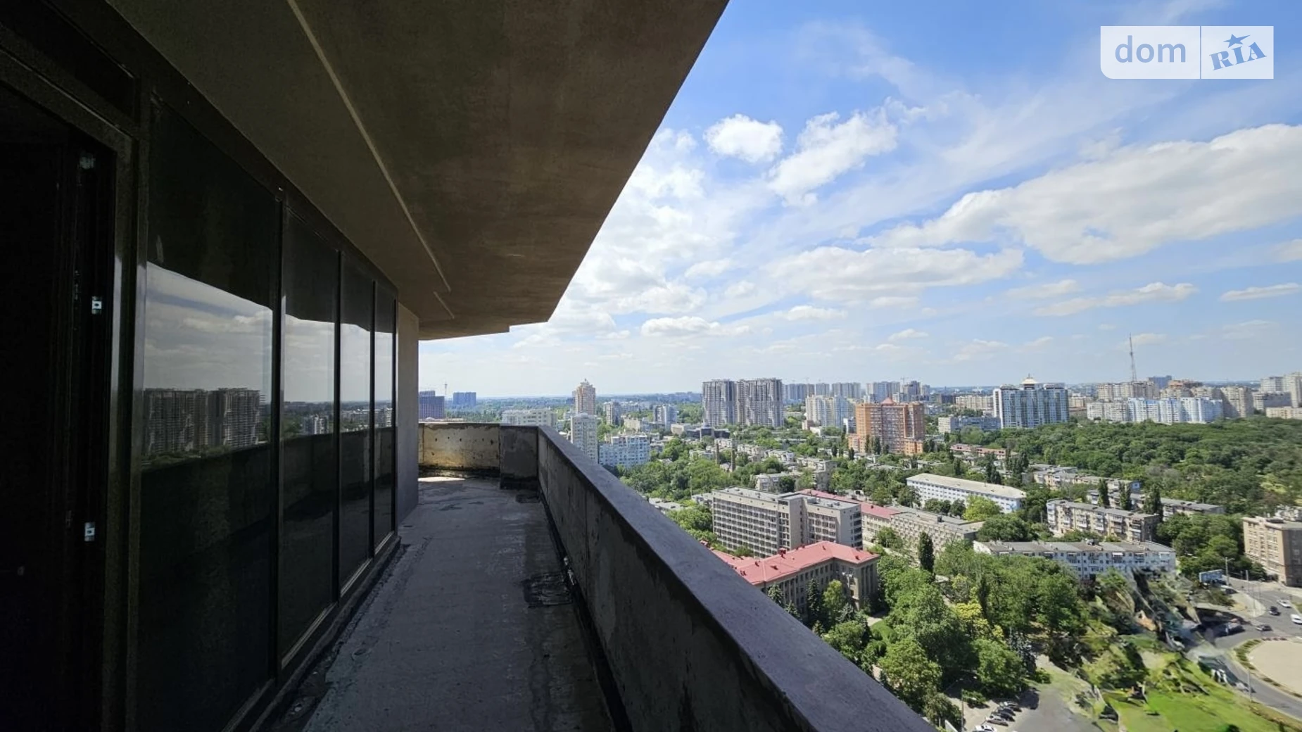 Продается 4-комнатная квартира 206 кв. м в Одессе, ул. Генуэзская, 1Е корпус 2 - фото 3