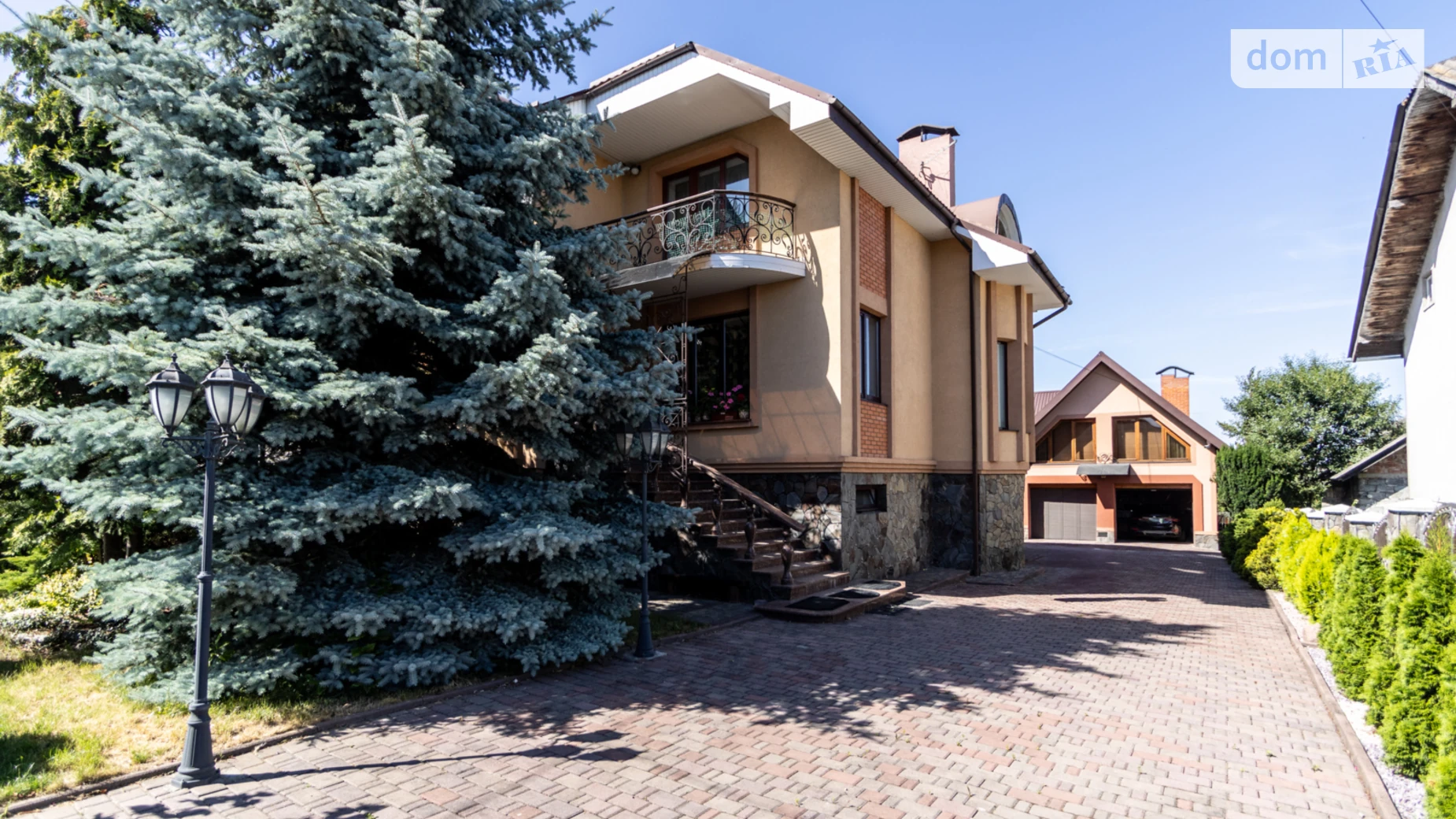 Продается дом на 2 этажа 295 кв. м с верандой, цена: 297000 $ - фото 2