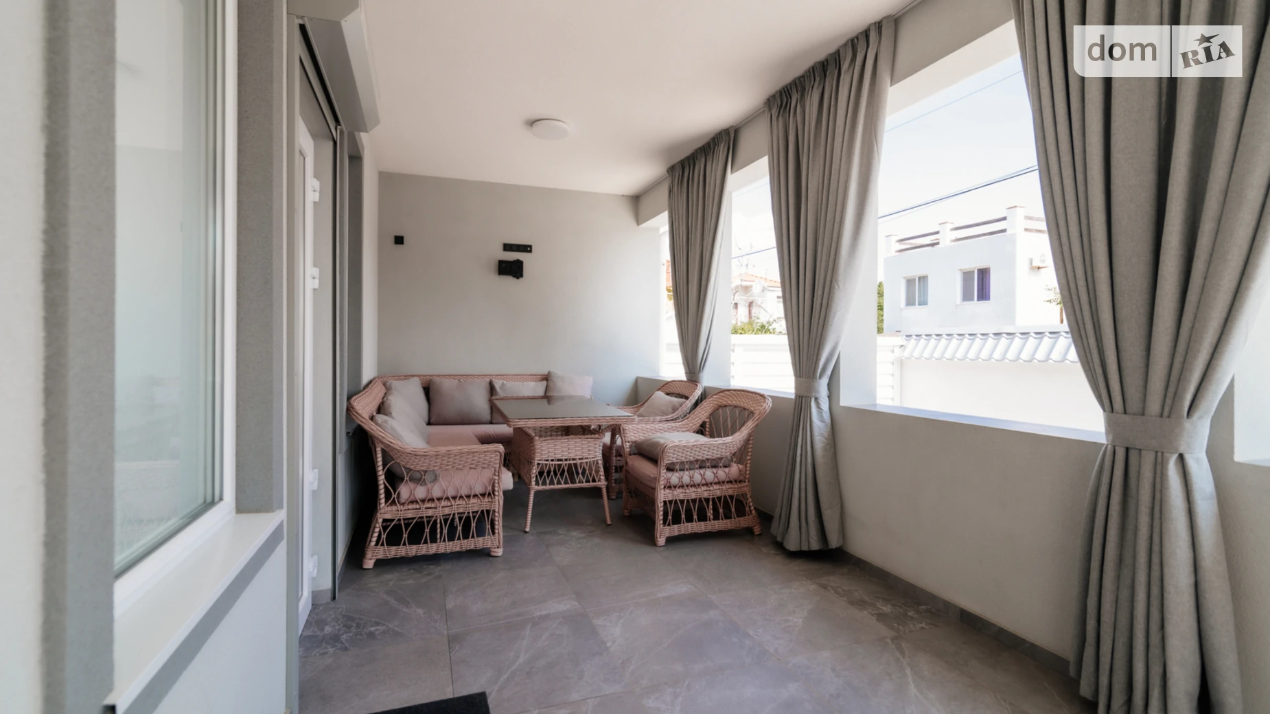 Продается дом на 2 этажа 170 кв. м с подвалом, цена: 390000 $ - фото 3