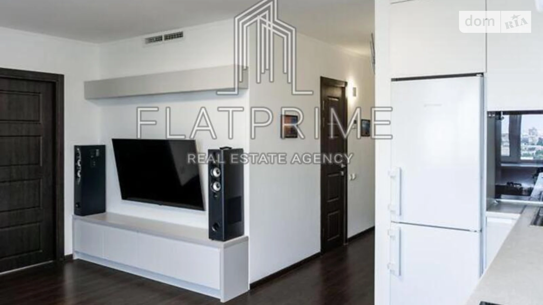 Продается 1-комнатная квартира 56.7 кв. м в Киеве, ул. Юрия Пасхалина(Ильича), 17 - фото 2