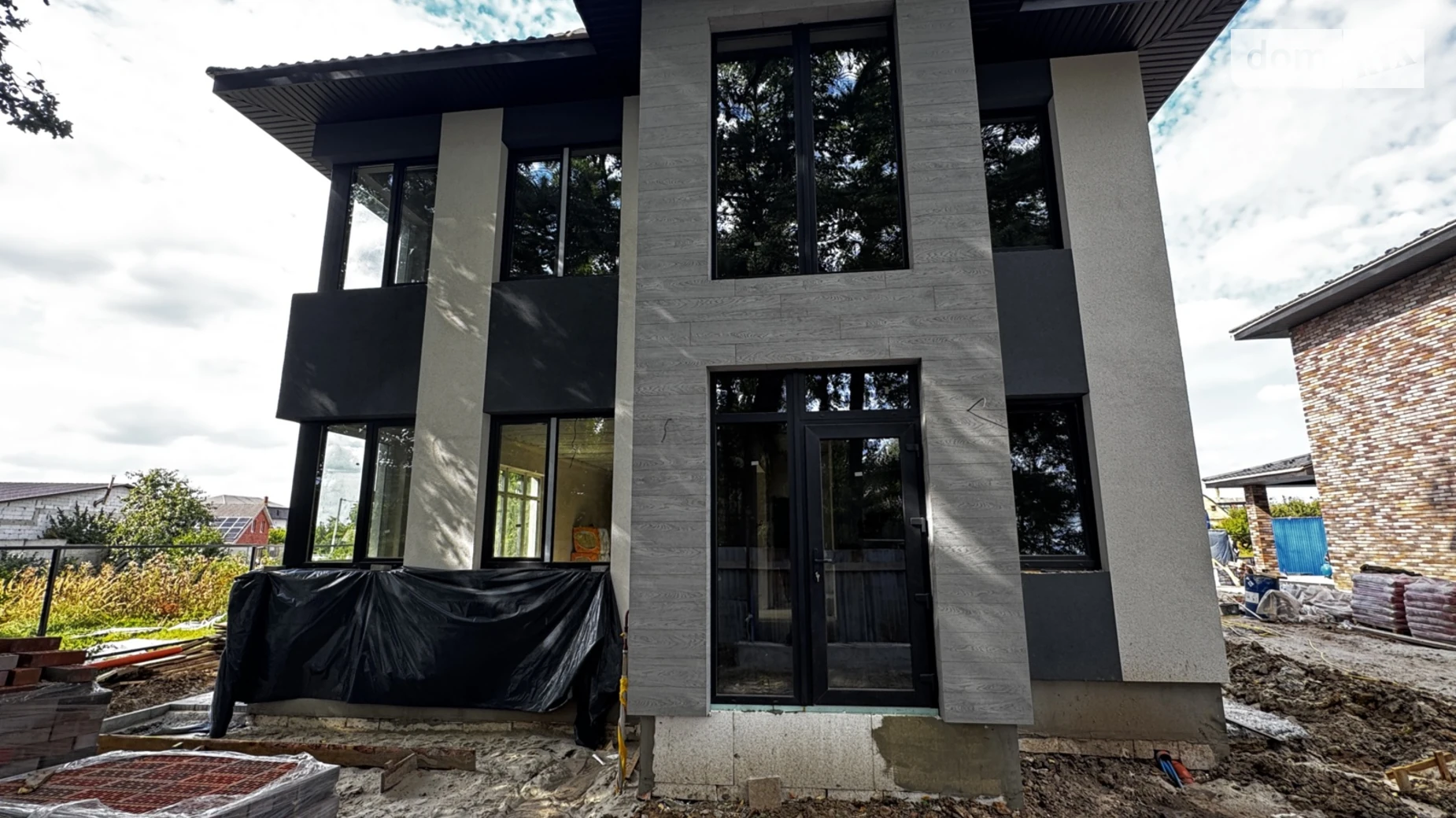 Продается дом на 2 этажа 180 кв. м с террасой, цена: 270000 $ - фото 2