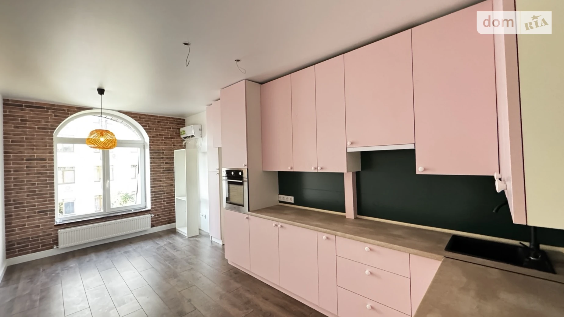 Продается 1-комнатная квартира 42.8 кв. м в Ирпене, ул. Николая Сингаевского(Ново-Оскольская) - фото 2