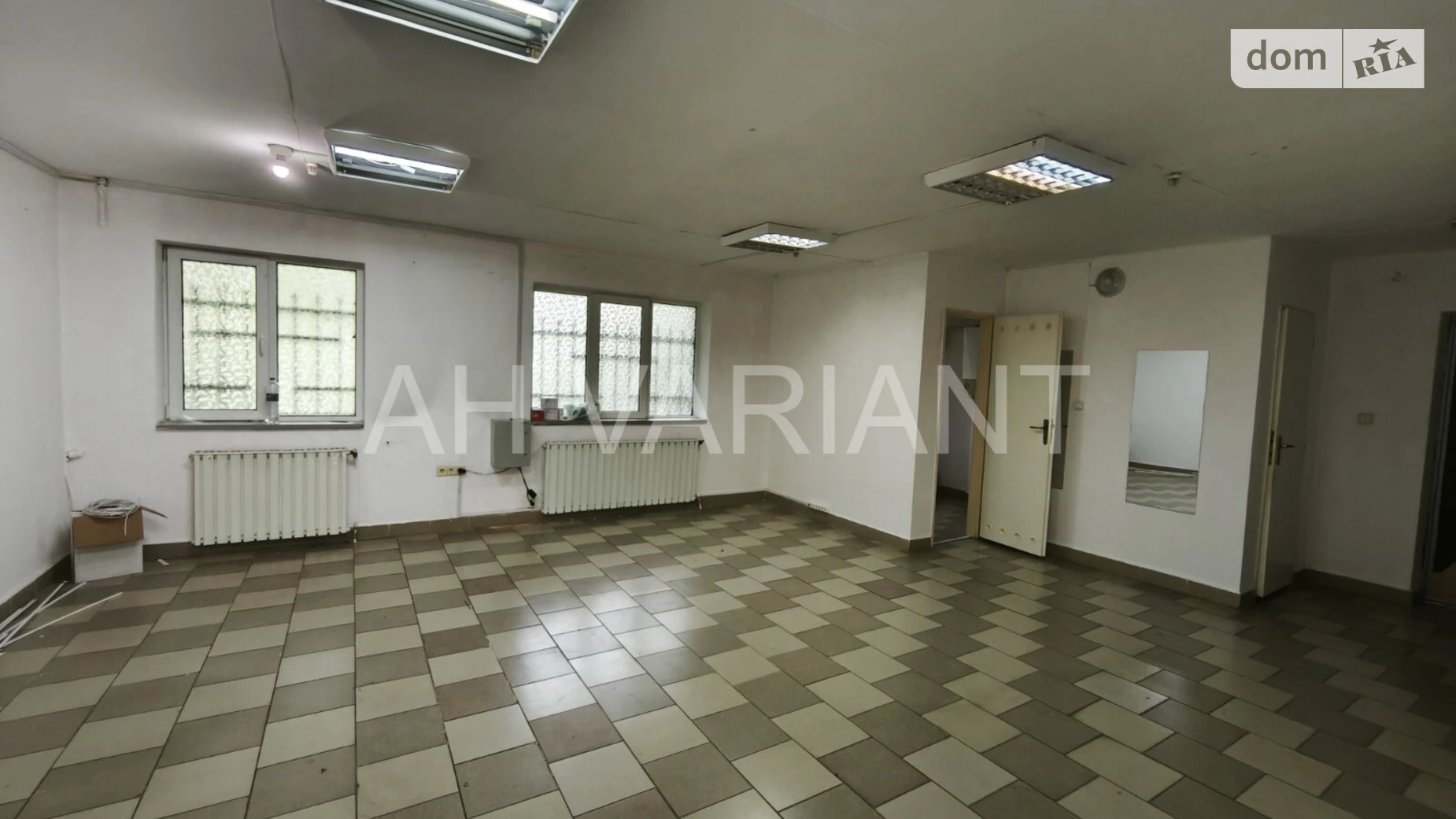 Сдается в аренду офис 58 кв. м в бизнес-центре, цена: 800 $ - фото 4
