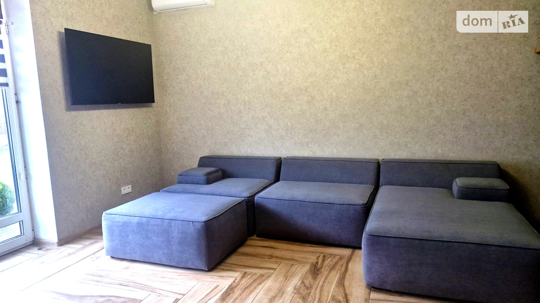 Продается дом на 2 этажа 120 кв. м с подвалом, цена: 210000 $ - фото 2
