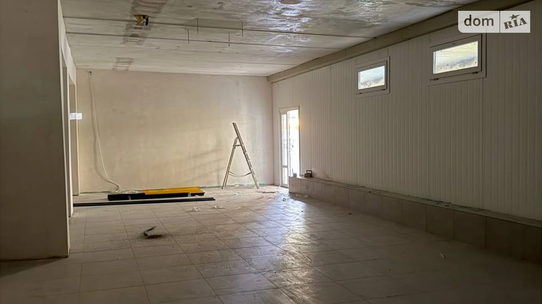 Сдается в аренду помещения свободного назначения 186 кв. м в 1-этажном здании, цена: 100000 грн - фото 4