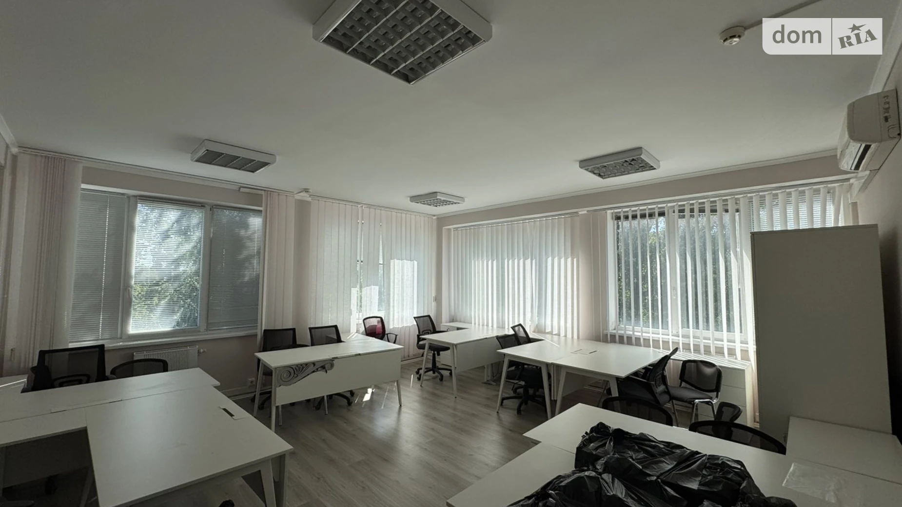 Сдается в аренду помещения свободного назначения 225 кв. м в 6-этажном здании, цена: 2600 $ - фото 3