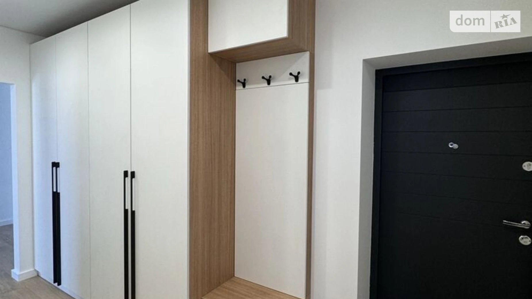 Продается 2-комнатная квартира 58 кв. м в Ровно, ул. Николая Боголюбова, 1 - фото 4