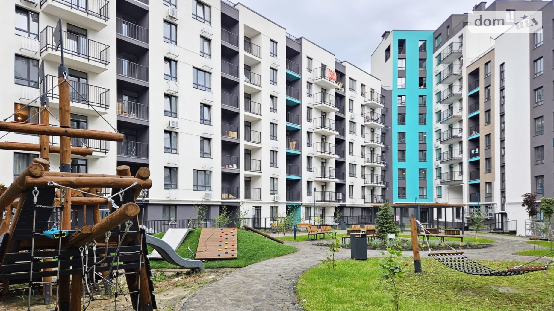 Продается 1-комнатная квартира 45.8 кв. м в Львове, ул. Щирецкая, 28 - фото 2