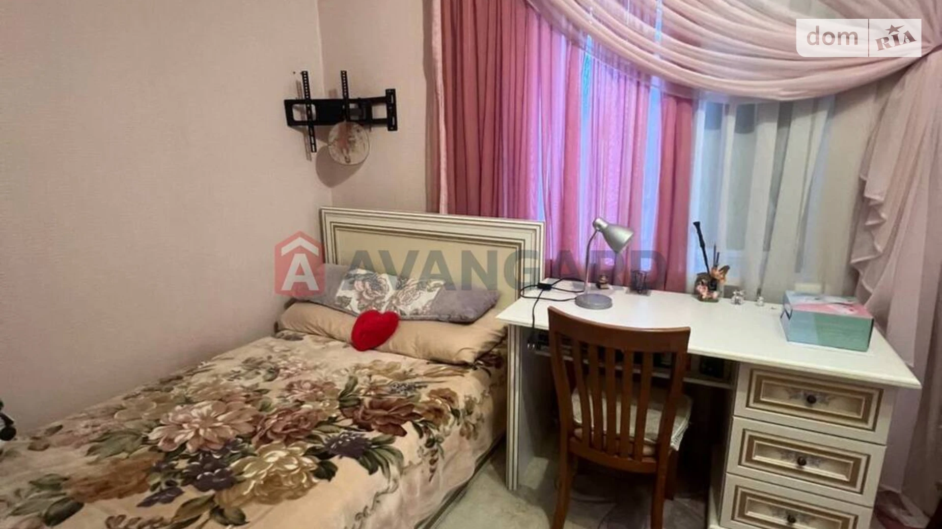 Продается дом на 2 этажа 250 кв. м с террасой, цена: 110000 $ - фото 4