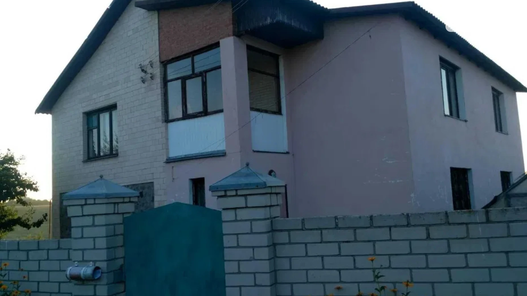 Продается дом на 2 этажа 250 кв. м с садом, цена: 73000 $ - фото 2