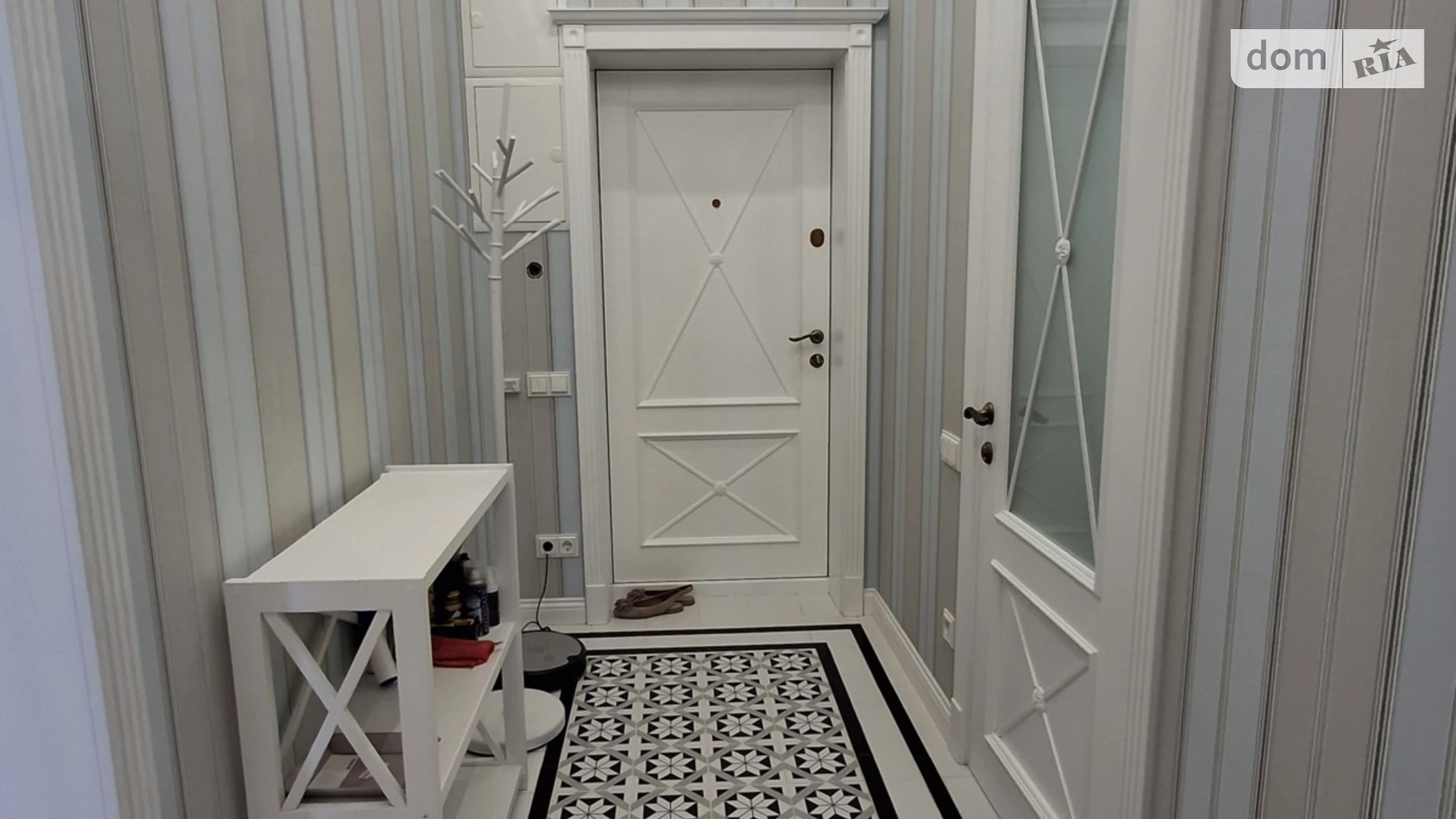 Продается 1-комнатная квартира 45 кв. м в Одессе, ул. Костанди, 104Б - фото 5