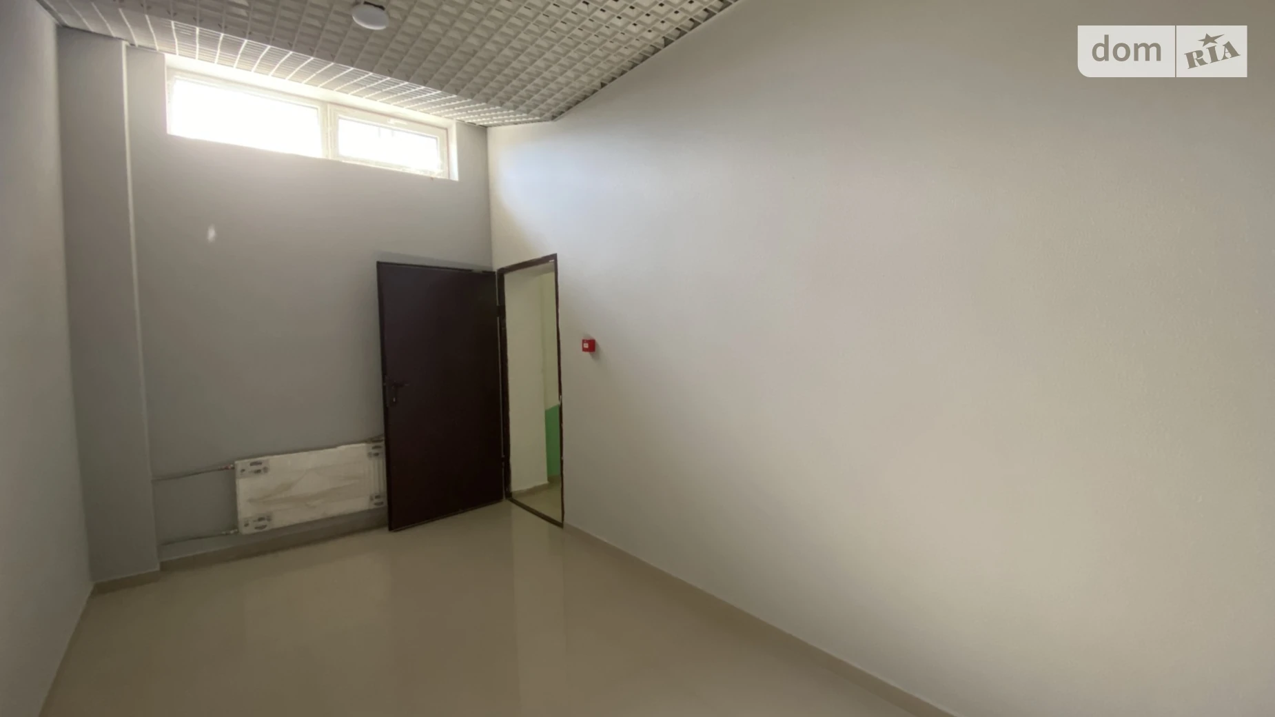 Продается офис 64 кв. м в бизнес-центре, цена: 40500 $ - фото 2