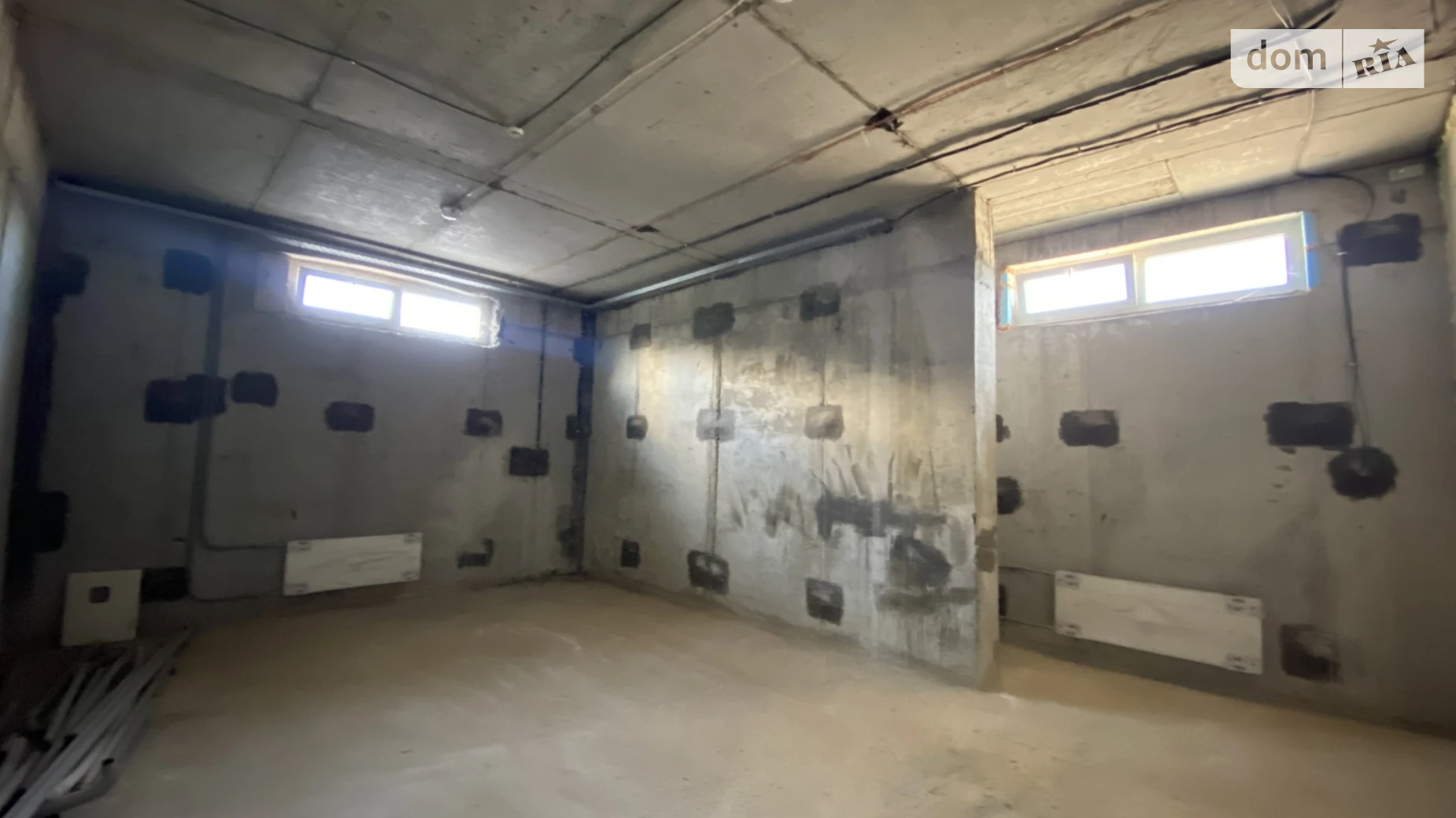 Продается офис 64 кв. м в бизнес-центре, цена: 40500 $ - фото 4