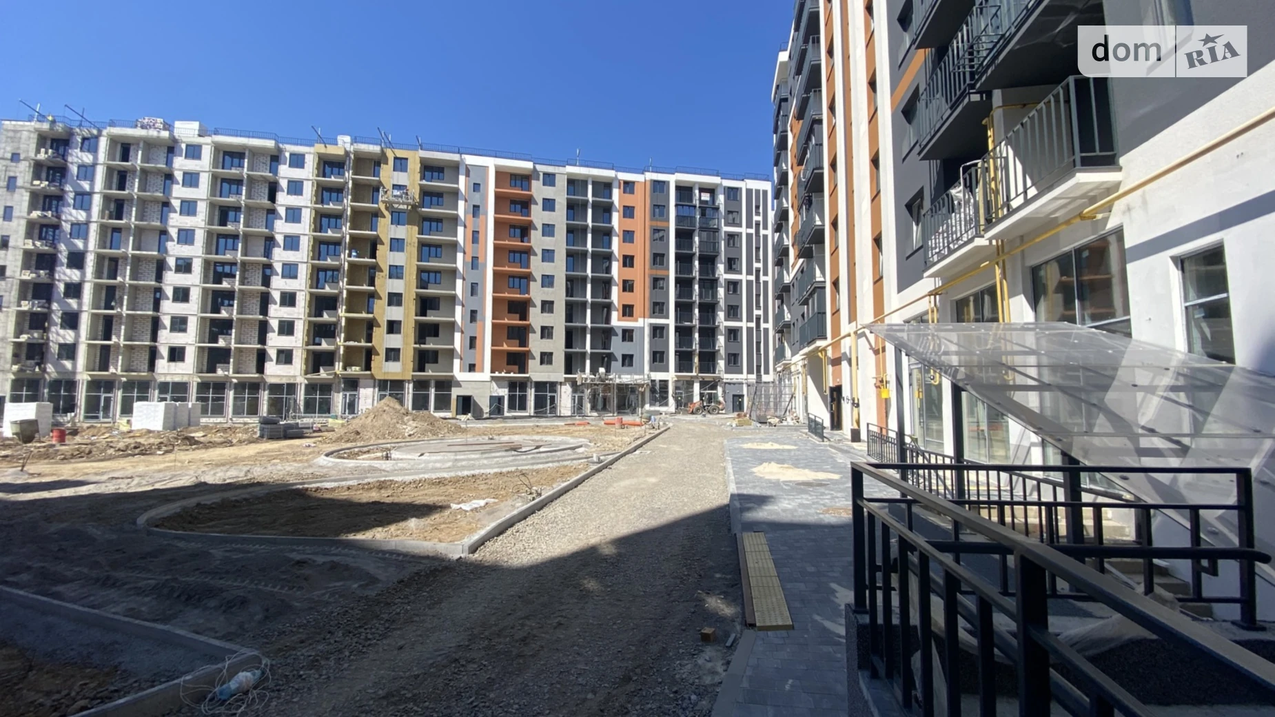 Продается офис 47 кв. м в бизнес-центре, цена: 108100 $ - фото 2