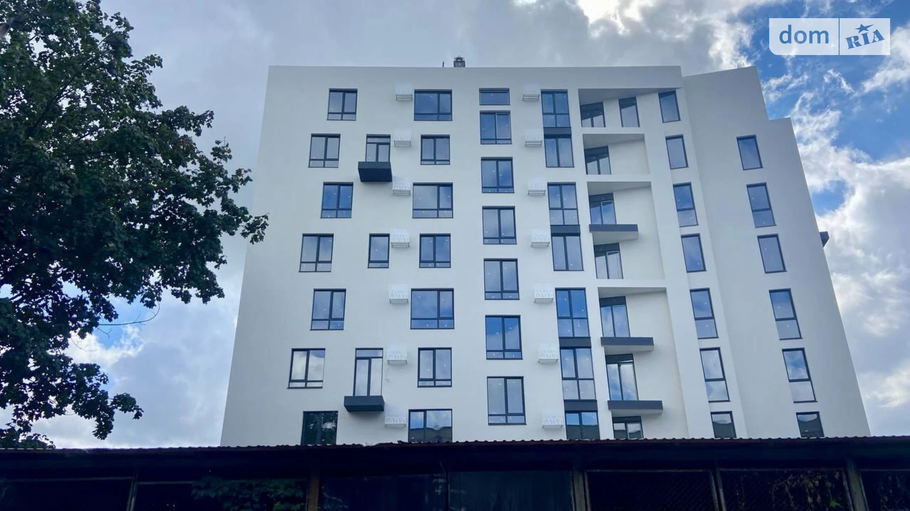 Продается 1-комнатная квартира 53.2 кв. м в Львове, ул. Владимира Навроцкого, 33 - фото 3